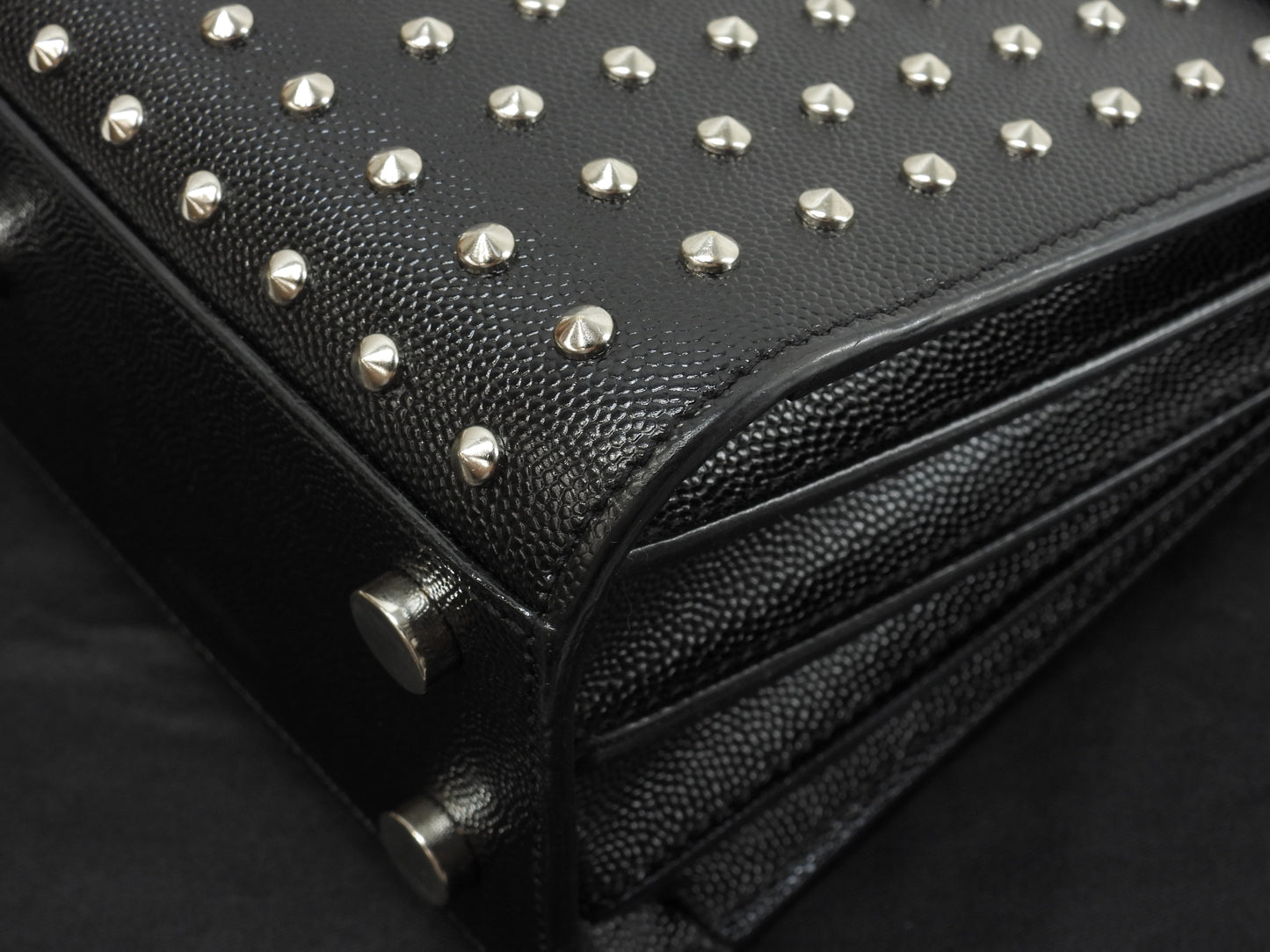 サンローラン サックドジュールナノ スタッズ レザー黒 ミニハンドバッグ ポシェット YSL 美品@ 73