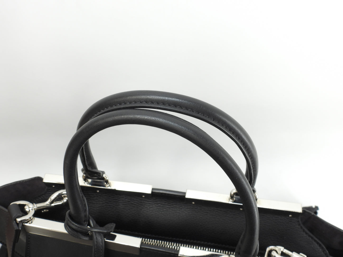 フェンディ トロワジュール レザー黒 s付ハンドバッグ トートバッグ 美品@ 54
