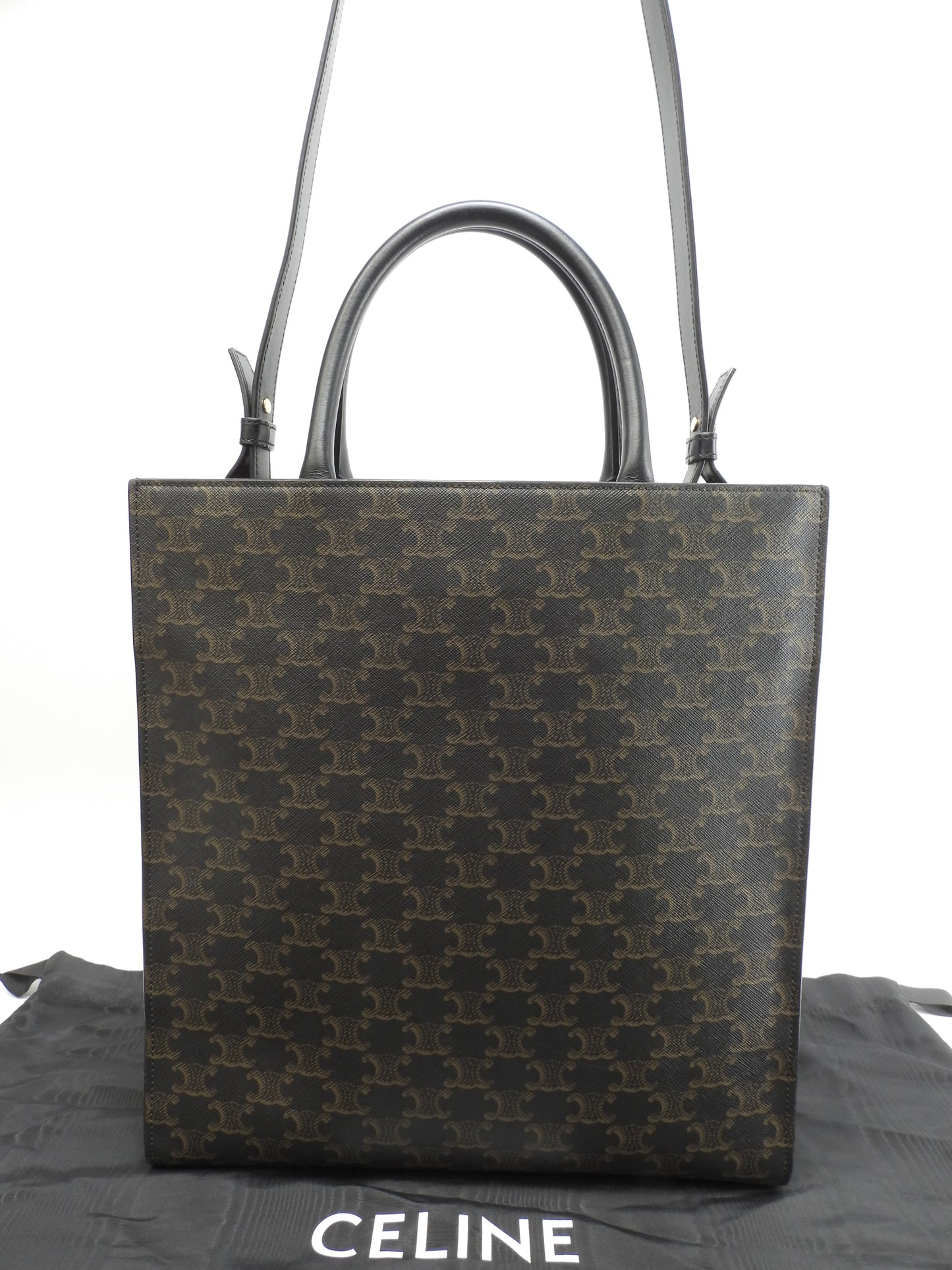 セリーヌ ミディアムバーティカルカバ トリオンフ 黒黒 s付ハンドバッグ トートバッグ 美品@W-SL-2282