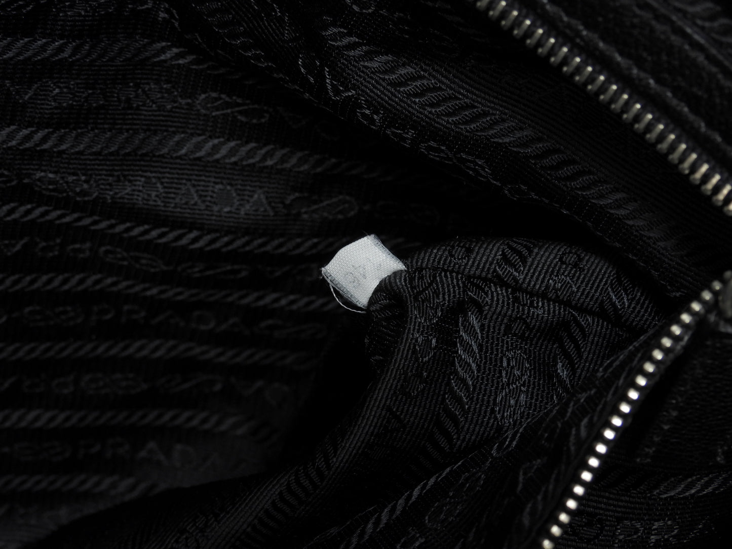 プラダ ボストンバッグ 三角プレート コットン紺革黒 トラベル 旅行用ハンドバッグ@146