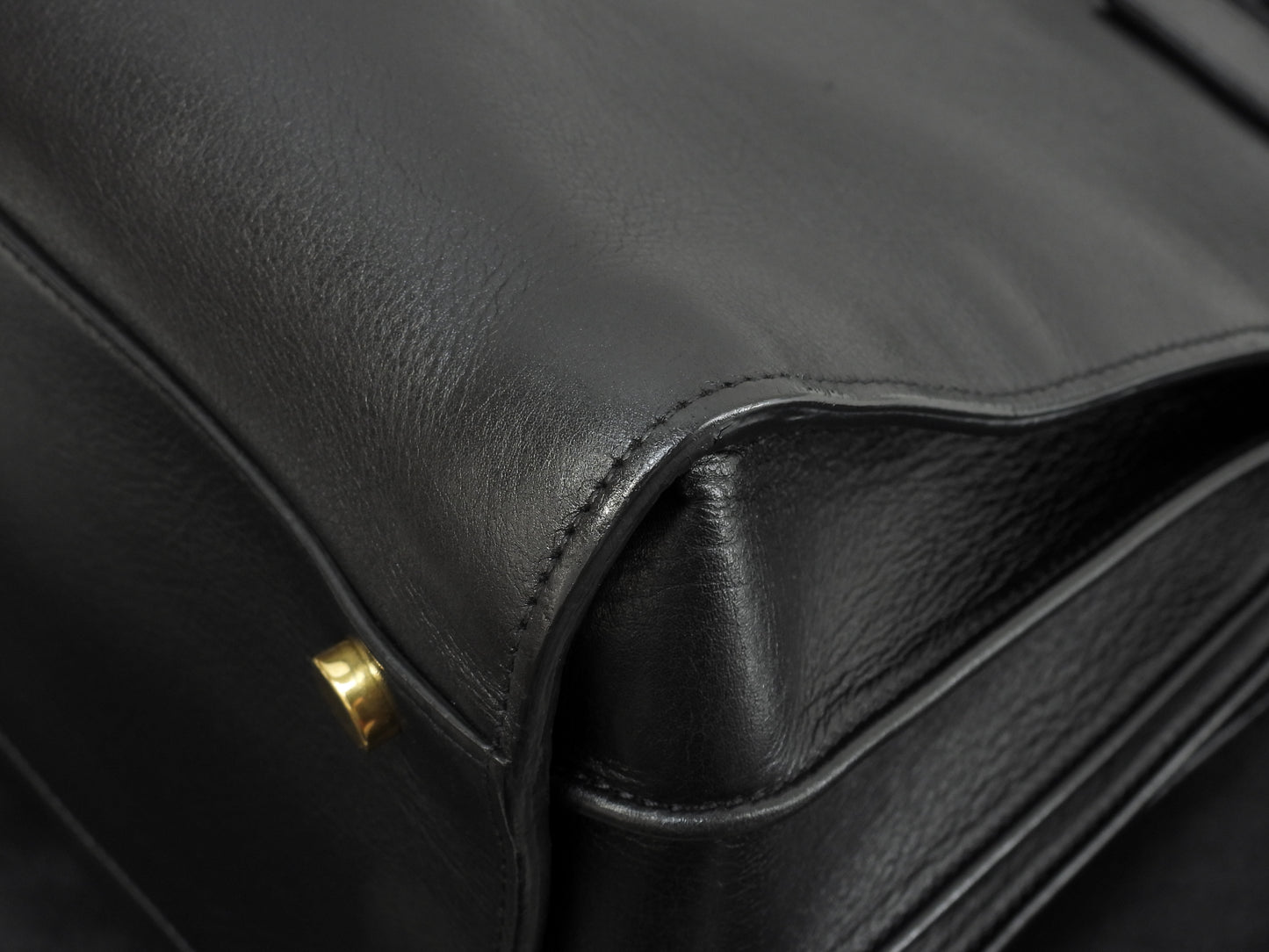 サンローラン サックドジュール スムースレザー 黒 トートバッグ ハンドバッグ YSL@VLR324823-1013