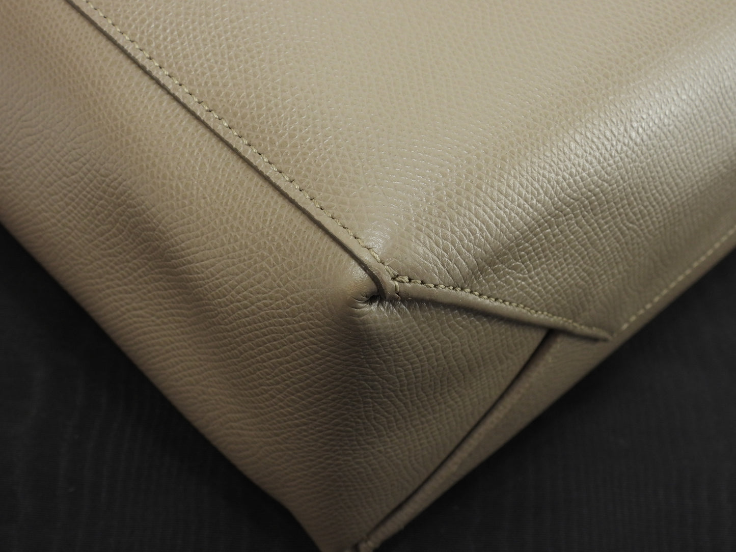 セリーヌ カバスモール ヴェルティカル レザー灰 ショルダーストラップ付ハンドバッグ ポシェット@F-CU-1118