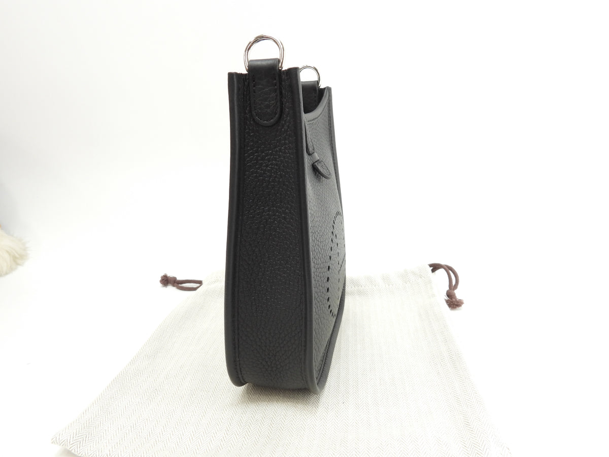 エルメス エヴリンTPM シルバー金具 トリヨンクレマンス黒 ポシェットバッグ 新品@W