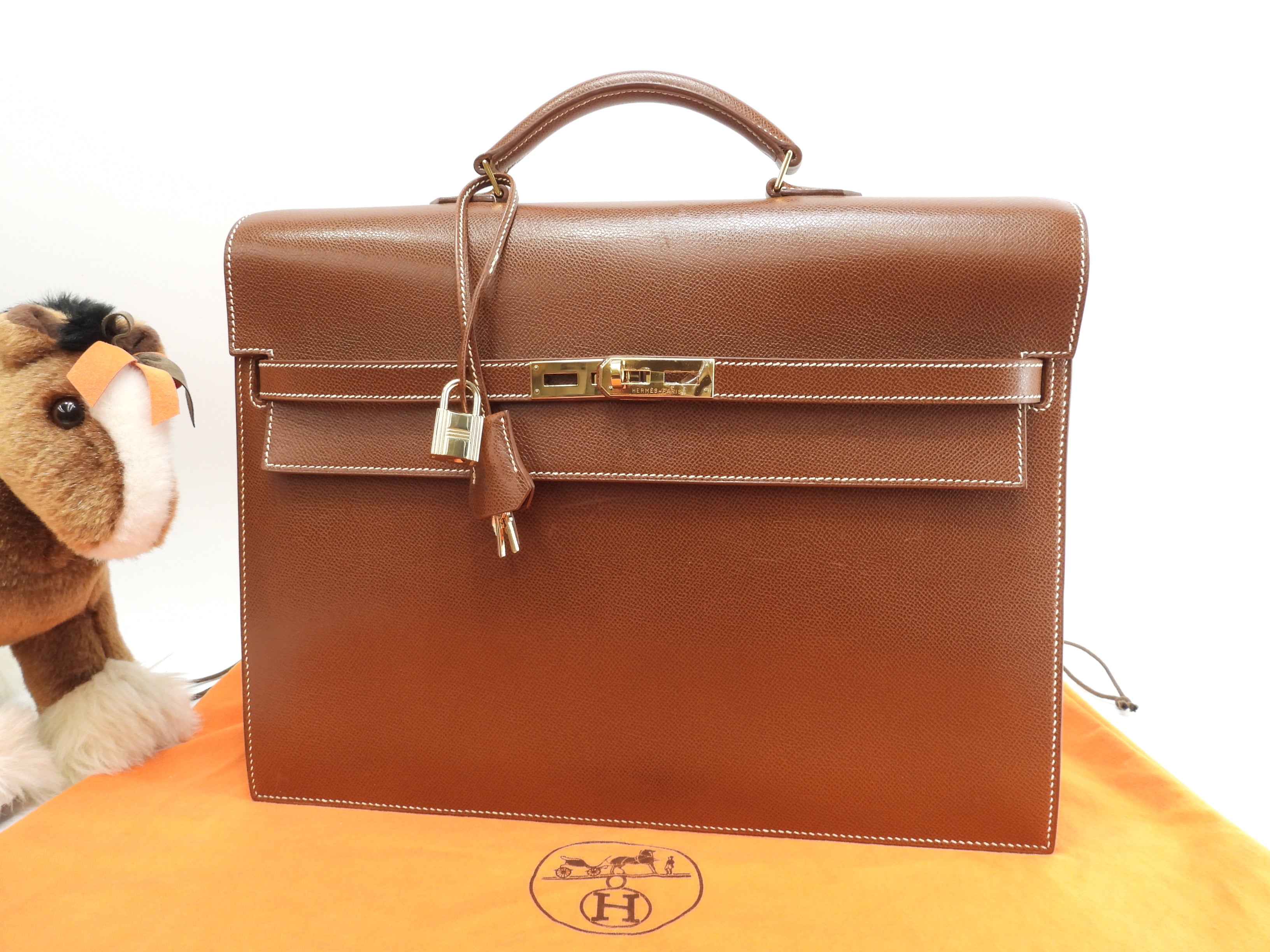 【セール】【極美品】HERMES　エルメス　ケリーデペッシュ 38 ゴールド エルメス ケリーデペッシュ38 リセ/コニャック ゴールド金具 ブリーフ