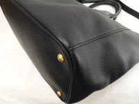 プラダ メンズトートバッグ レザー黒 ストラップ付ハンドバッグ 極美品@204