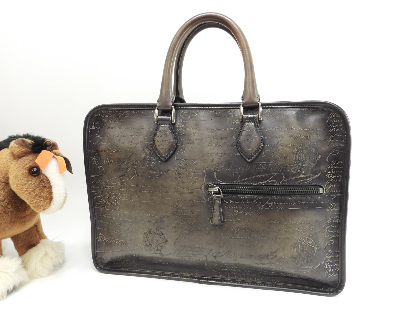 ベルルッティ アンジュール カリグラフィー レザー灰 ビジネスバッグ ブリーフケース@0133