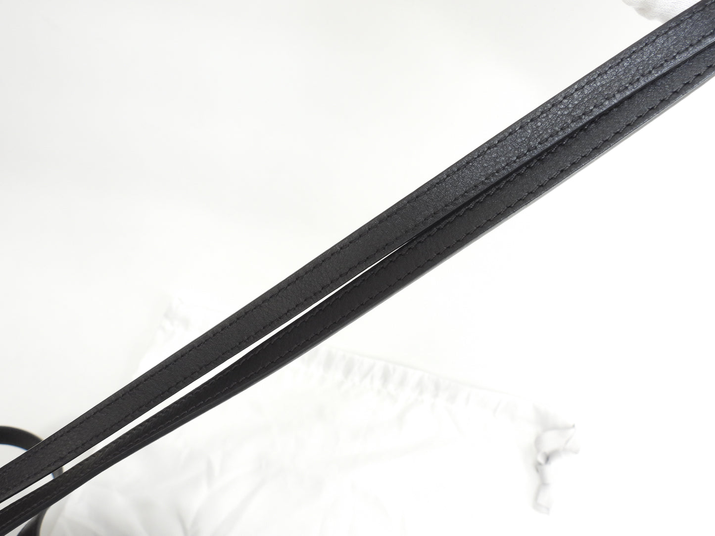 ジミーチュウ ミニサラ エンボススター レザー黒 ポシェットバッグ 美品@ 6