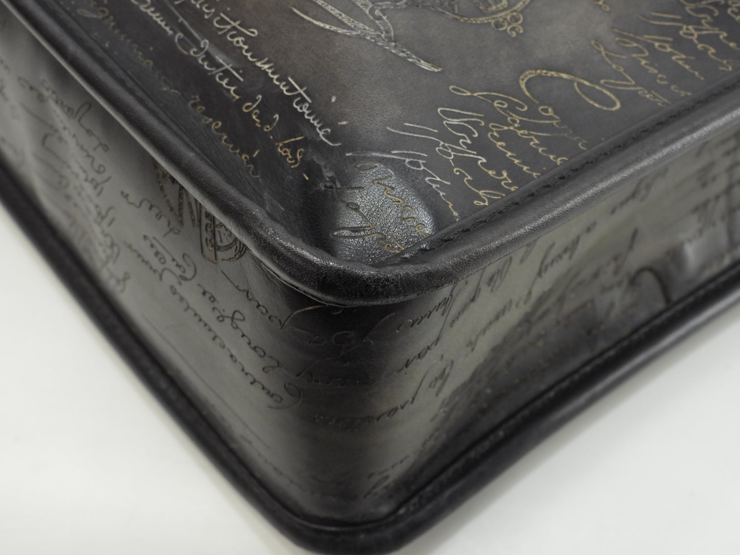 ベルルッティ アンジュール カリグラフィー レザー灰 ビジネスバッグ ブリーフケース@0133