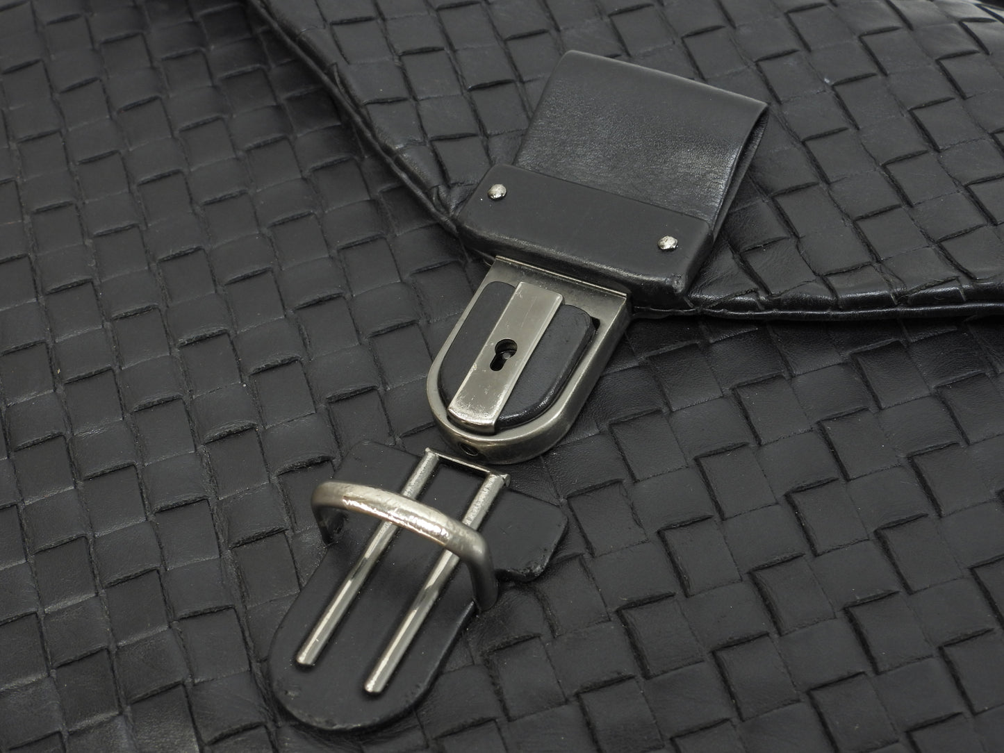 ボッテガヴェネタ ブリーフケース イントレチャート レザー黒 書類カバン ビジネスバッグ@B04497488Z