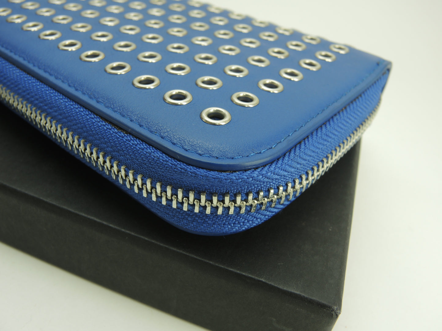 ヴェルサスヴェルサーチ ラウンドジップ長財布 リング金具 レザー青 ロングウォレット 未使用@ 1