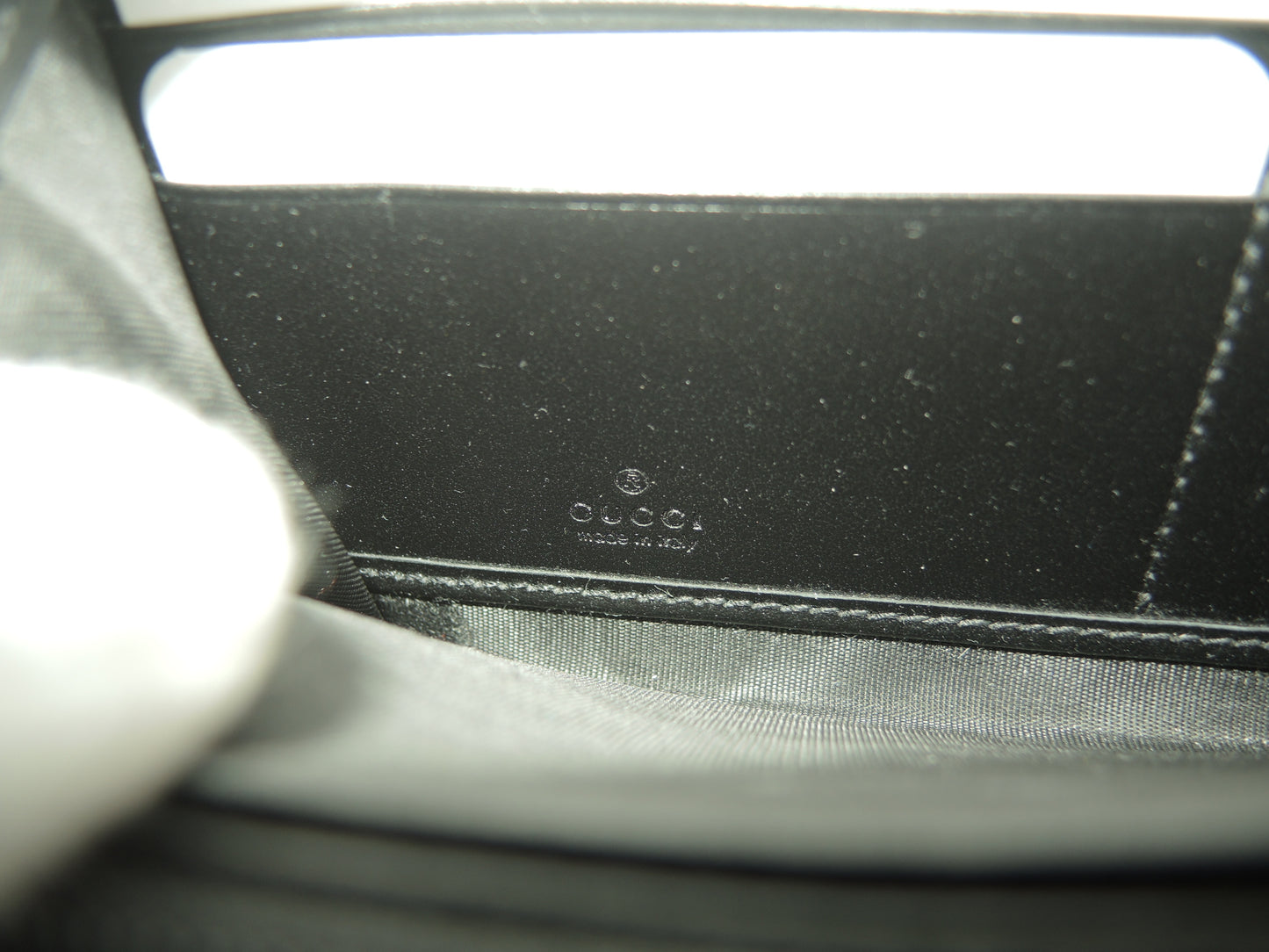 グッチ ロングウォレット ビッグGGエンボス レザー黒 ラウンドジップ長財布 未使用@ 1