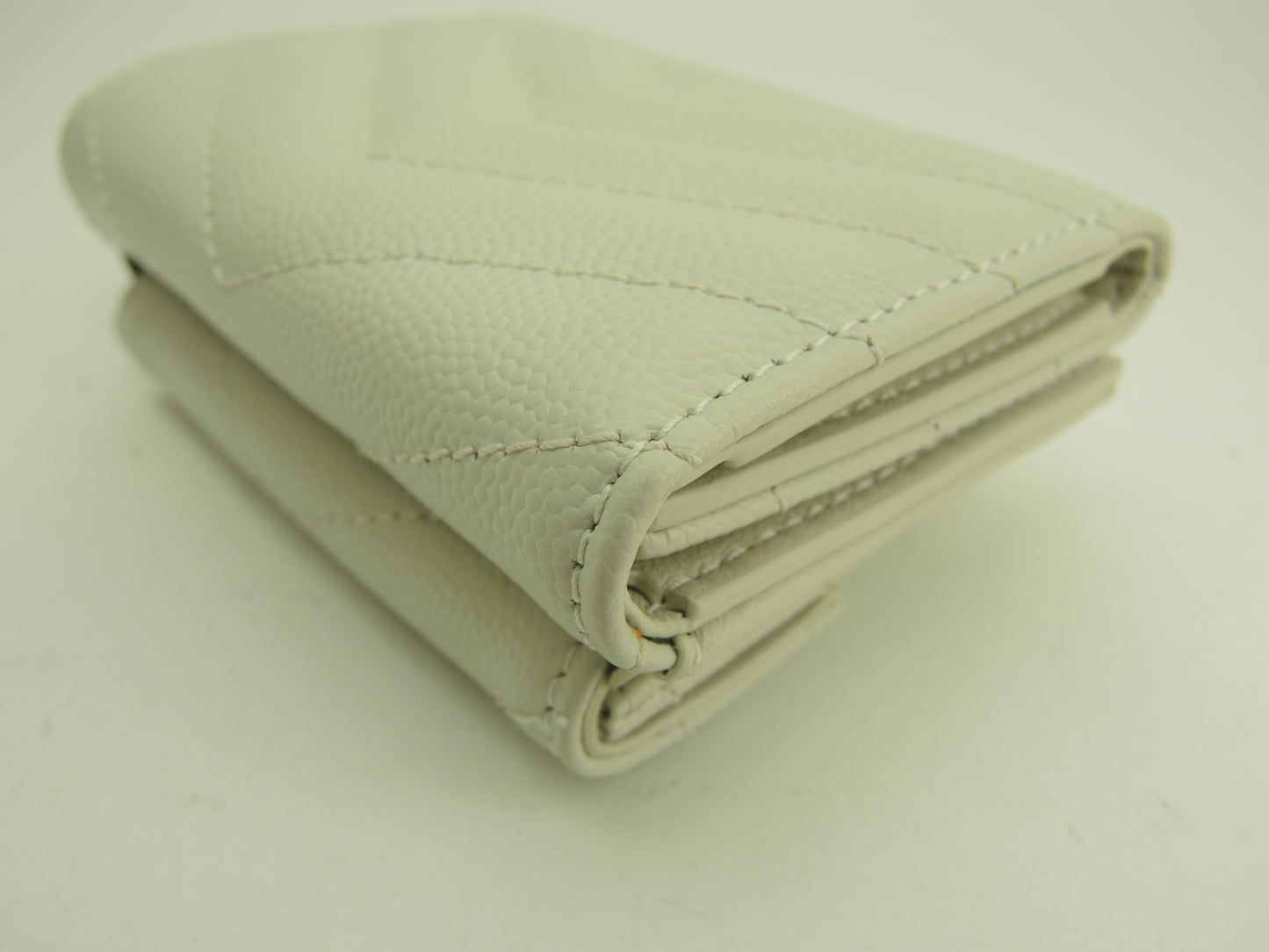 サンローラン ミニウォレット 型押レザー グレージュ 3折ミニホック財布 未使用@ 98