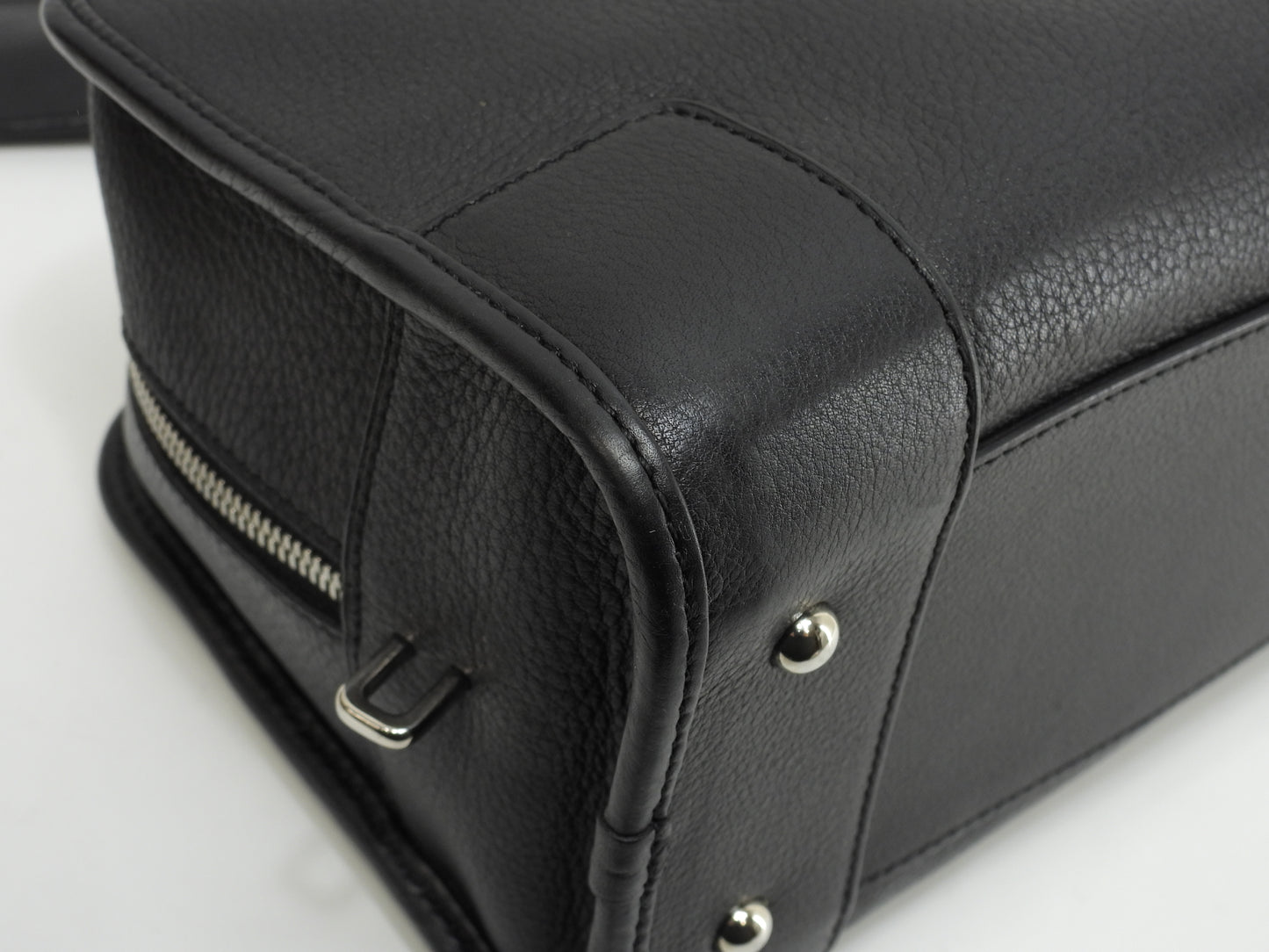 ロエベ アマソナ28 シルバー金具 型押レザー黒 ハンドバッグ アナグラム@011107