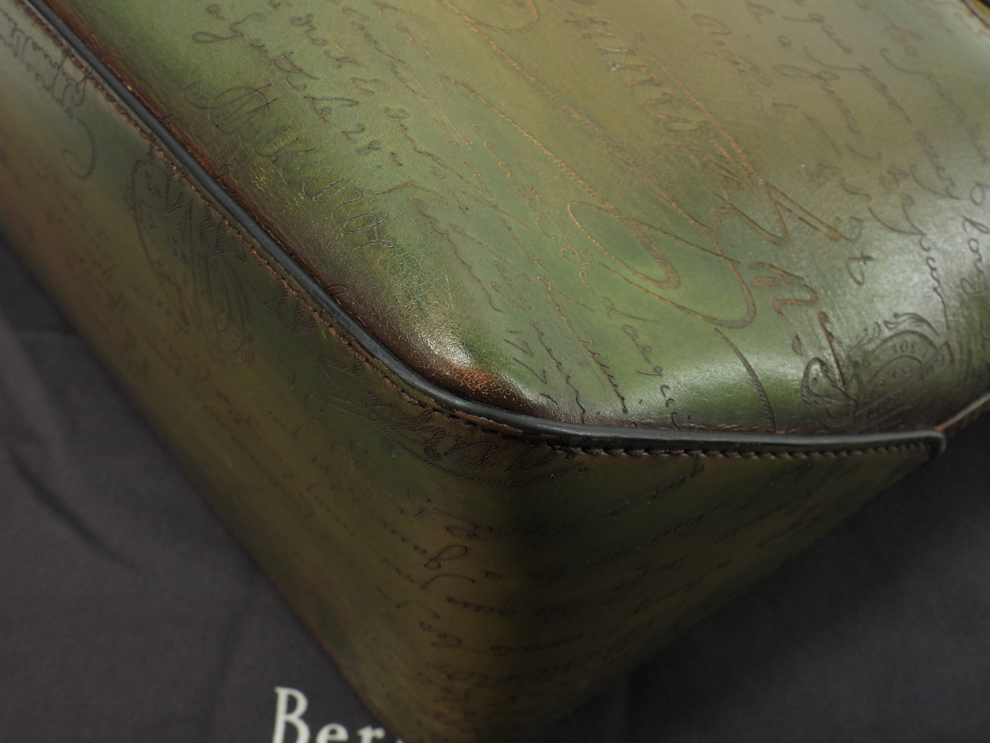 ベルルッティ トゥジュール カリグラフィ レザー緑茶 メンズ トートバッグ 新型 極美品@A0230P