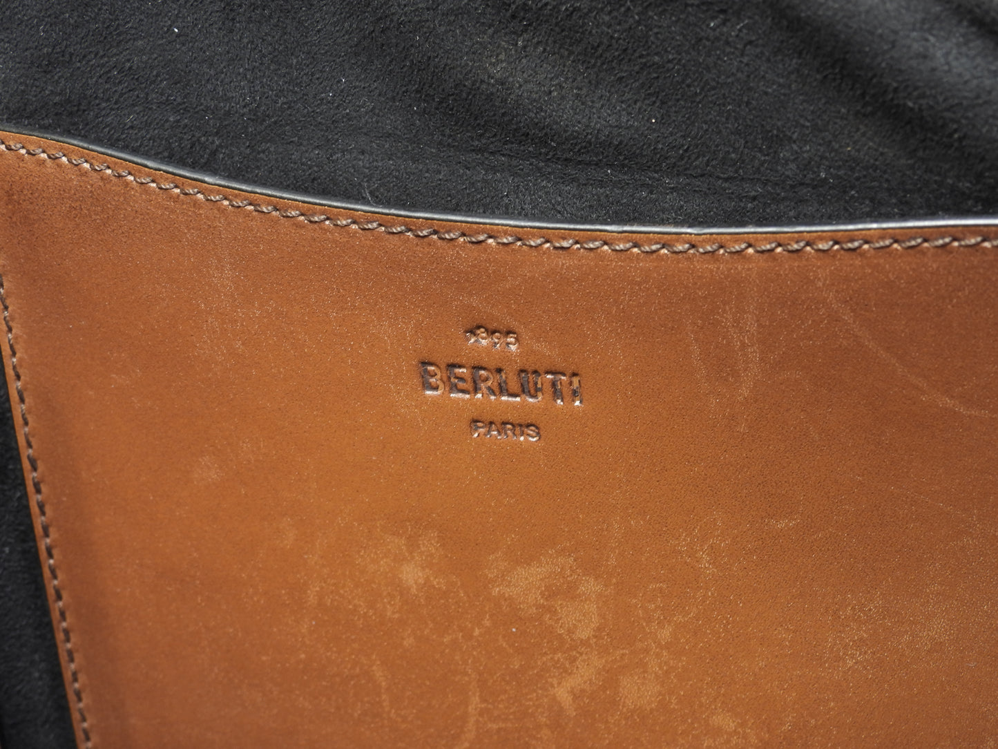 ベルルッティ トゥジュール カリグラフィ レザー緑茶 メンズ トートバッグ 新型 極美品@A0230P