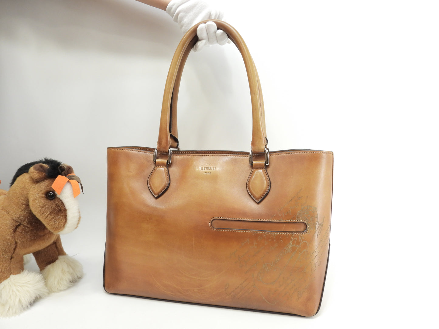 ベルルッティ トゥジュールミニ カリグラフィ レザー茶 トートバッグ メンズ@A0260 2