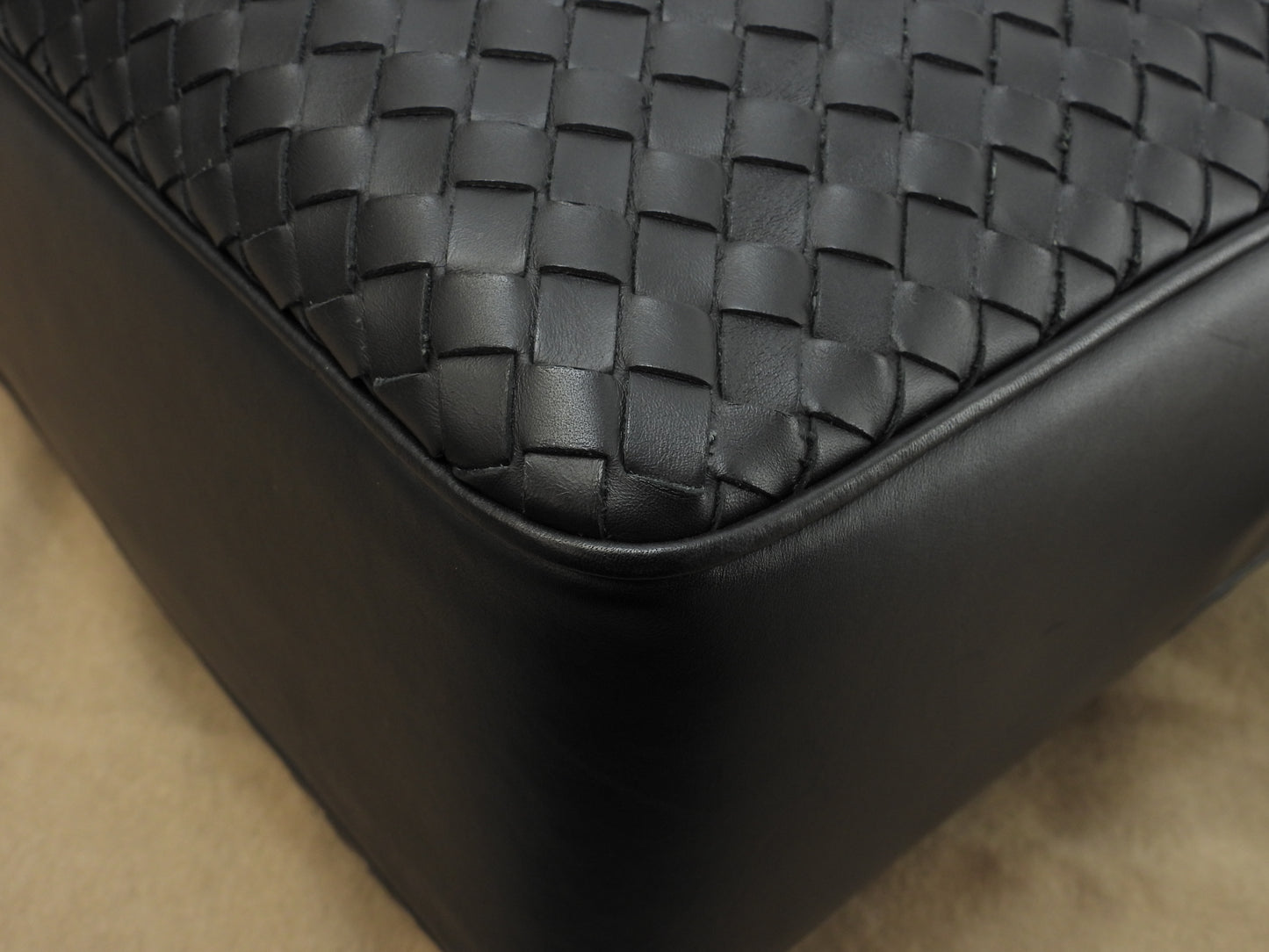 ボッテガヴェネタ s付ブリーフケース大 イントレチャート レザー黒 メンズビジネスバッグ@ 257