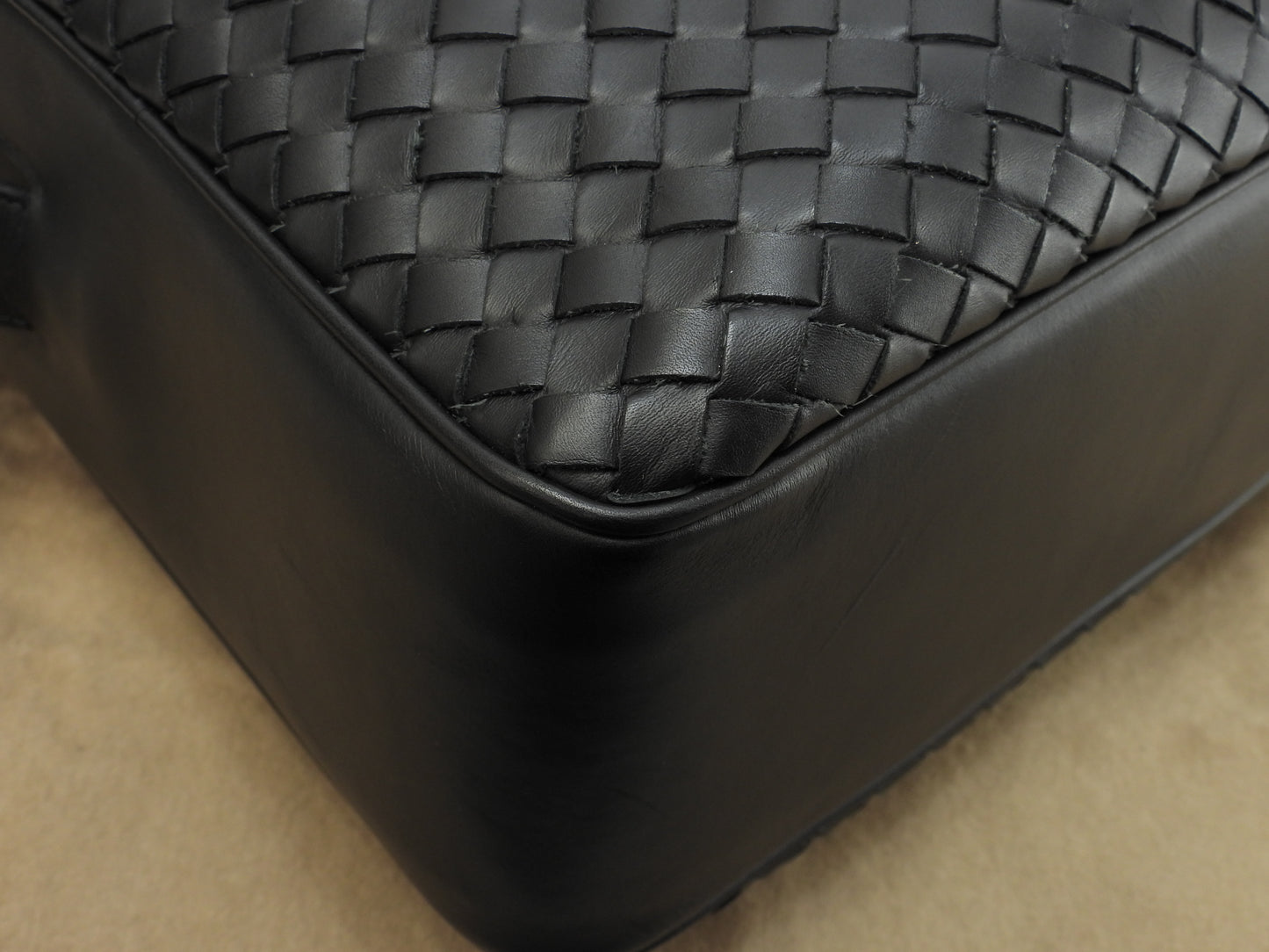 ボッテガヴェネタ s付ブリーフケース大 イントレチャート レザー黒 メンズビジネスバッグ@ 257