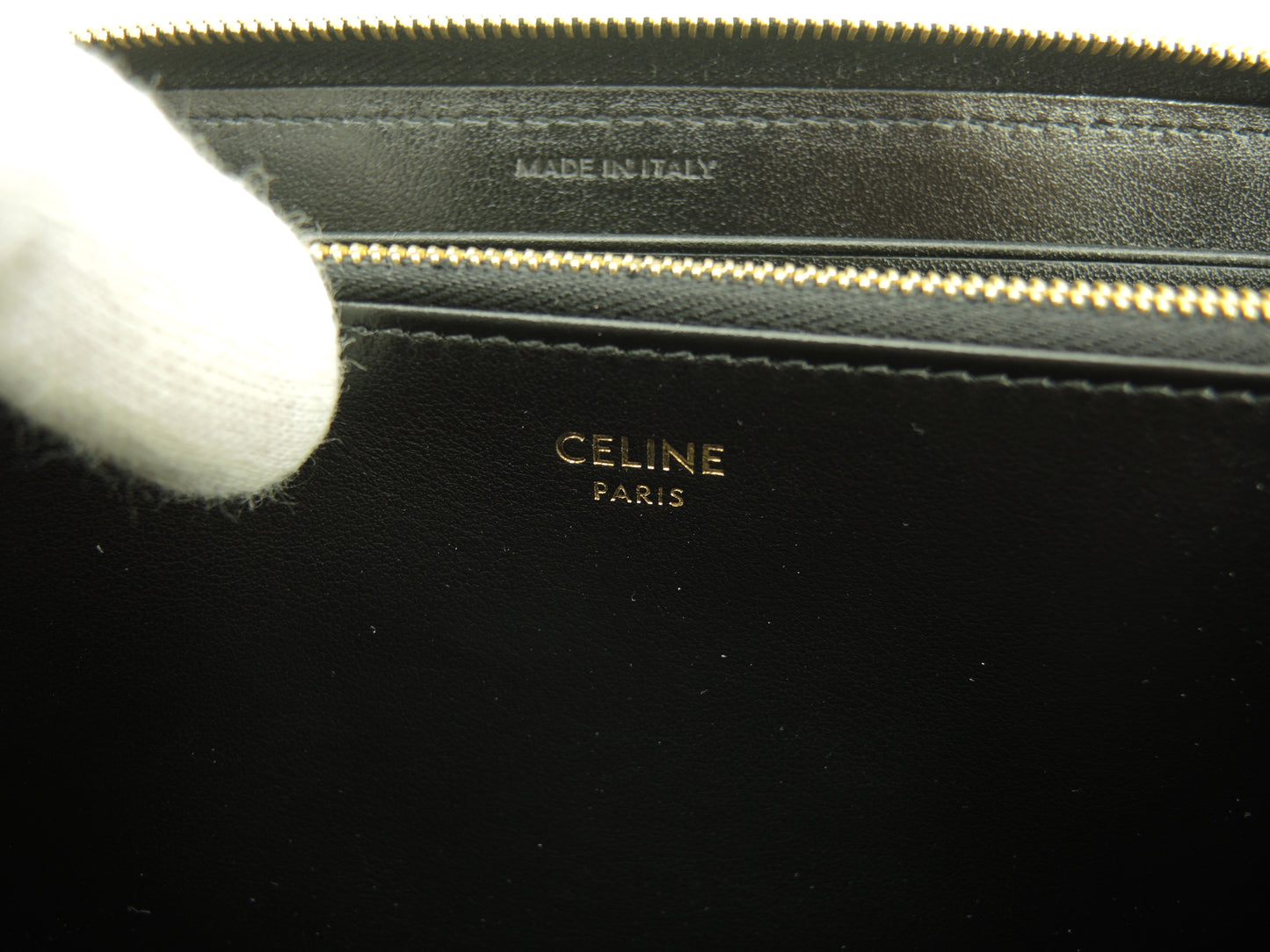 セリーヌ ロングウォレット Cチャーム キルテッドレザー黒 ラウンドジップ長財布 新品@ 3