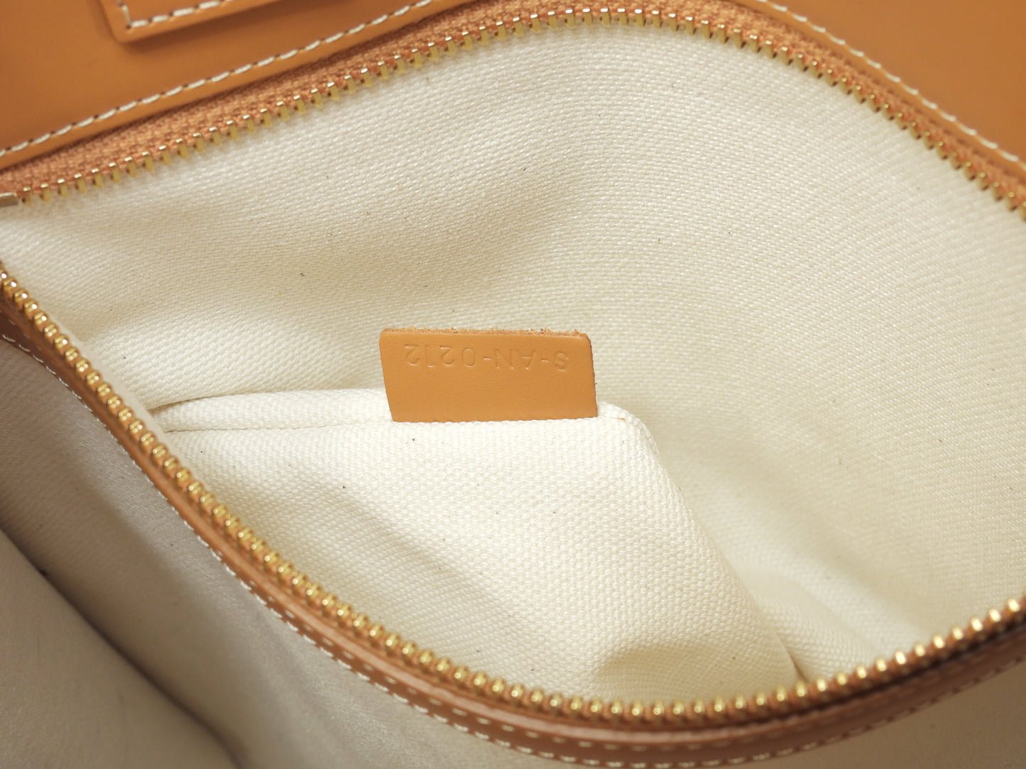 セリーヌ ミディアムバーティカルカバ コットン白 レザー茶 s付ハンドバッグ トートバッグ@S-AN-0212