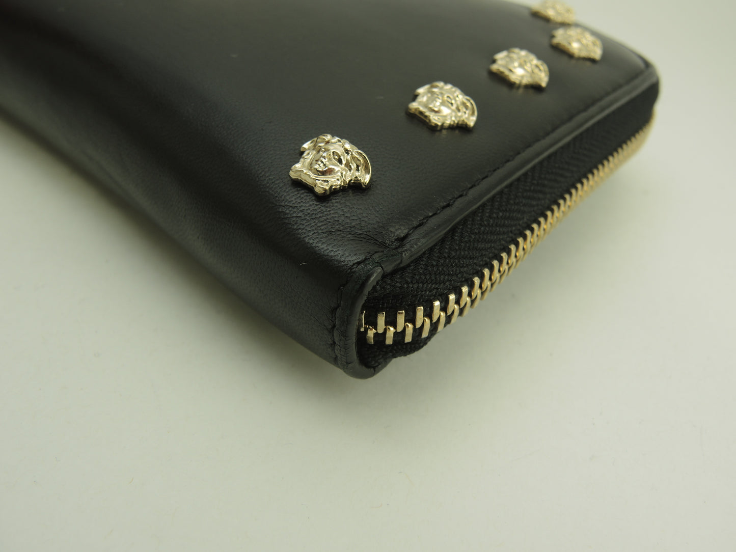 ヴェルサーチ ロングウォレット メドゥーサ レザー黒 ラウンドジップ長財布 美品@ 14