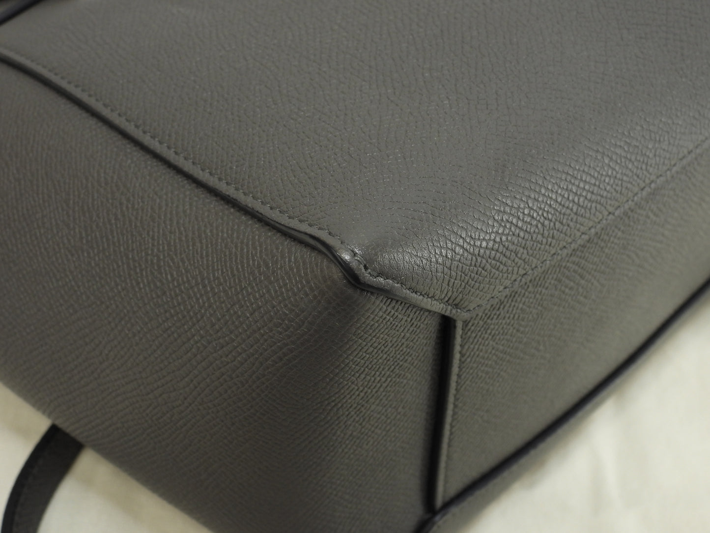 セリーヌ ベルトバッグマイクロ 型押レザー 灰 ポシェット s付ハンドバッグ美品@S-MP-0147