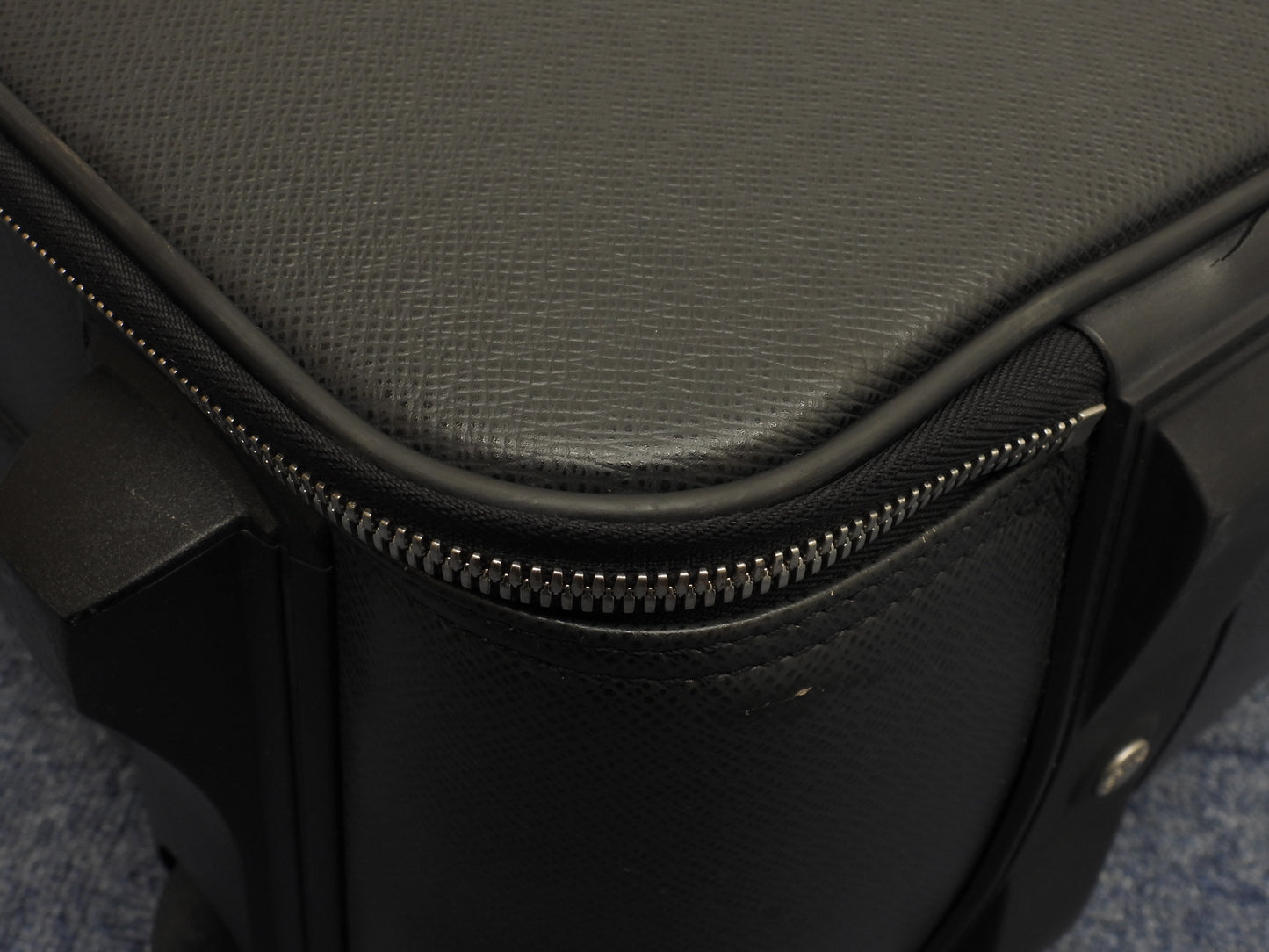 ルイヴィトン ペガス60 M23262 タイガ黒 キャリーバッグ トロリーバッグ@SP0044