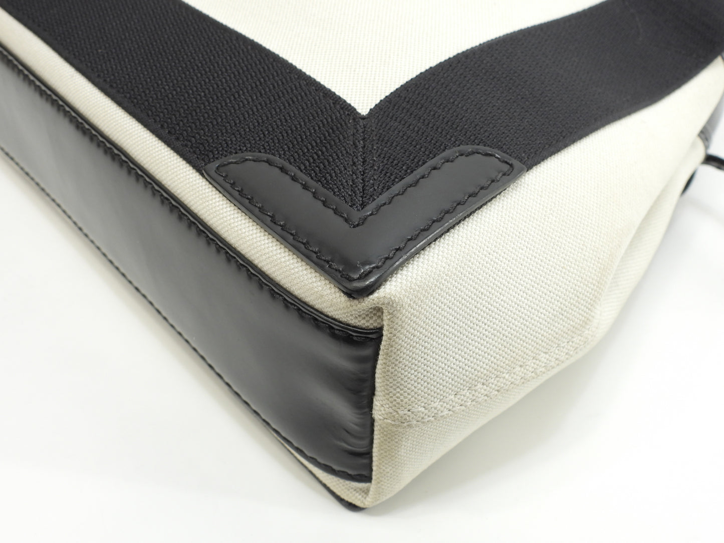 バレンシアガ ネイビーカバXS コットン/レザー 白黒 ポシェット ミニハンドバッグ@ 62