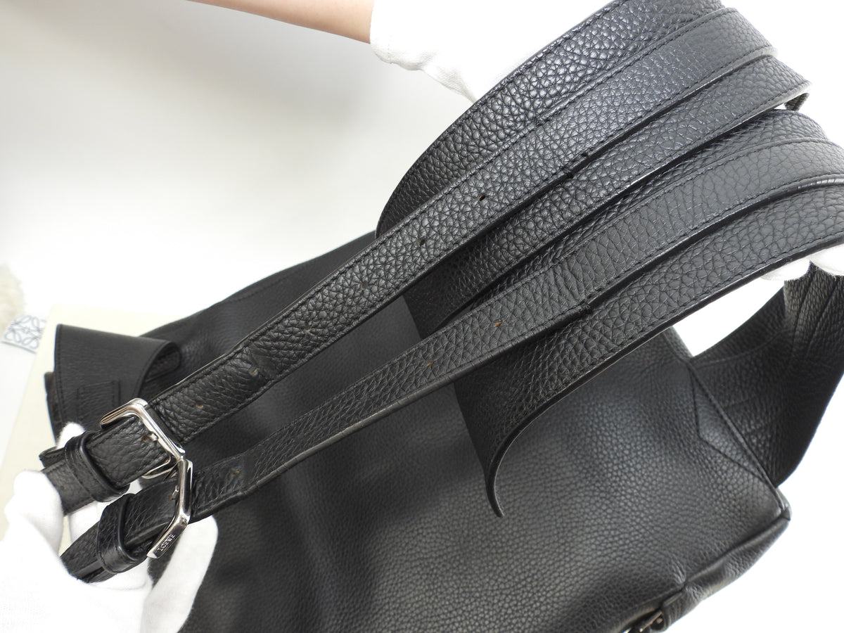ロエベ Tバックパック 型押レザー黒 メンズリュックサック 極美品@051706