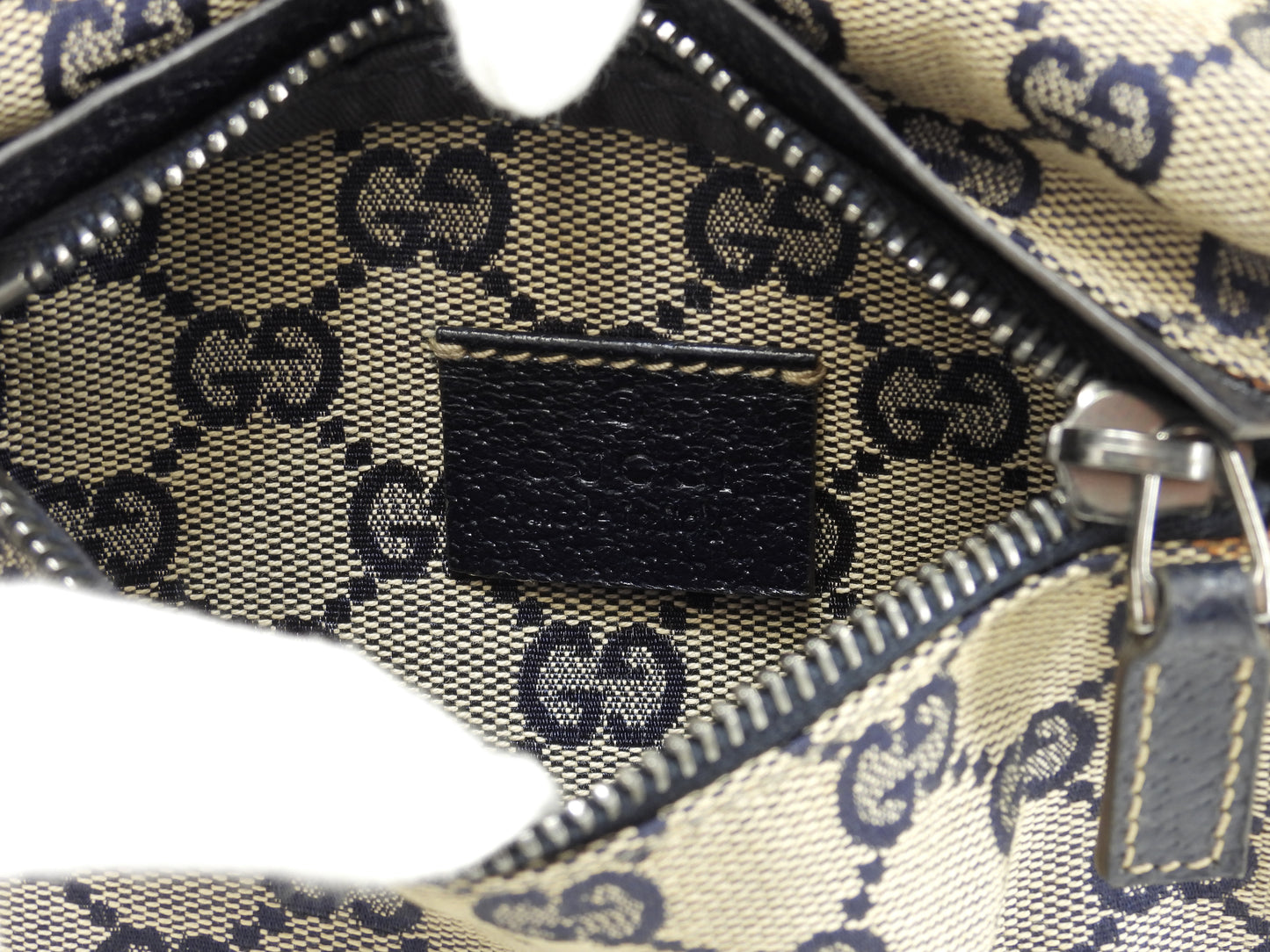 グッチ ベルトバッグ GGシュプリーム コットン灰紺革 ボディバッグ ウエストバッグ 美品@ 15