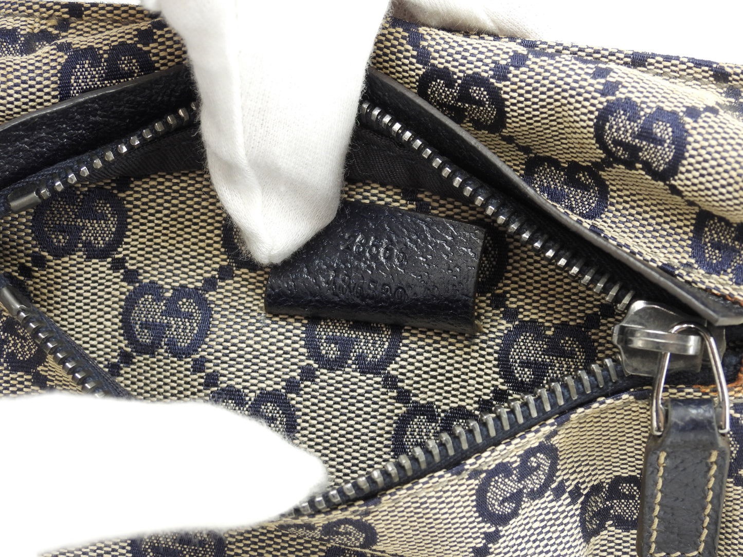 グッチ ベルトバッグ GGシュプリーム コットン灰紺革 ボディバッグ ウエストバッグ 美品@ 15