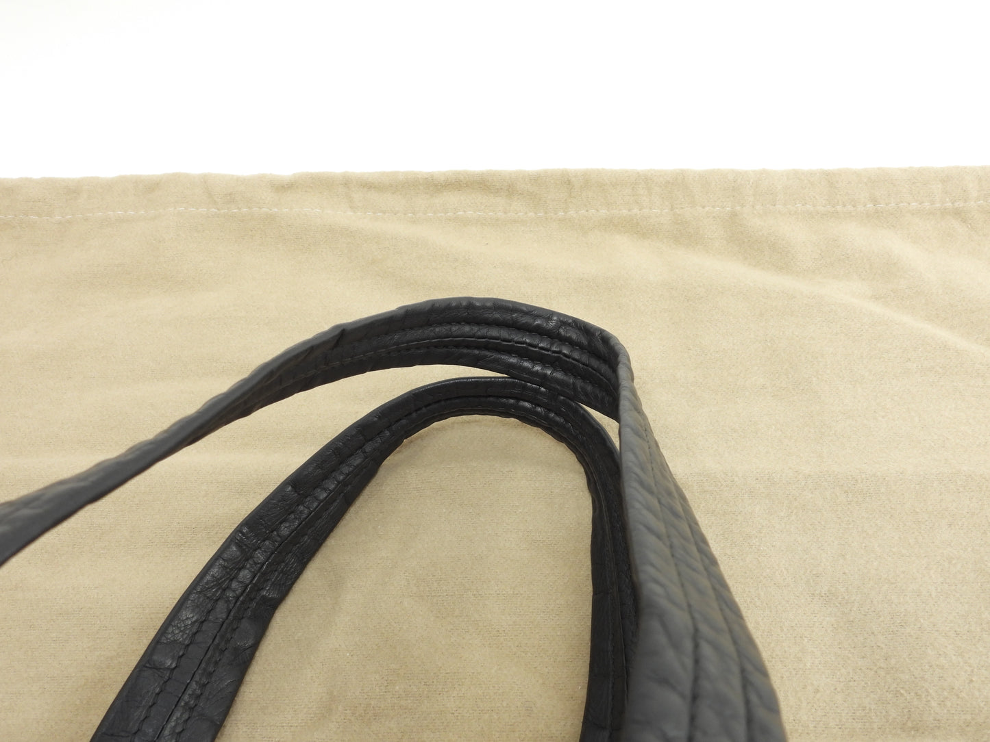 ボッテガヴェネタ ショルダーバッグ イントレチャート レザー黒 ビジネストートバッグ@B07703979Z