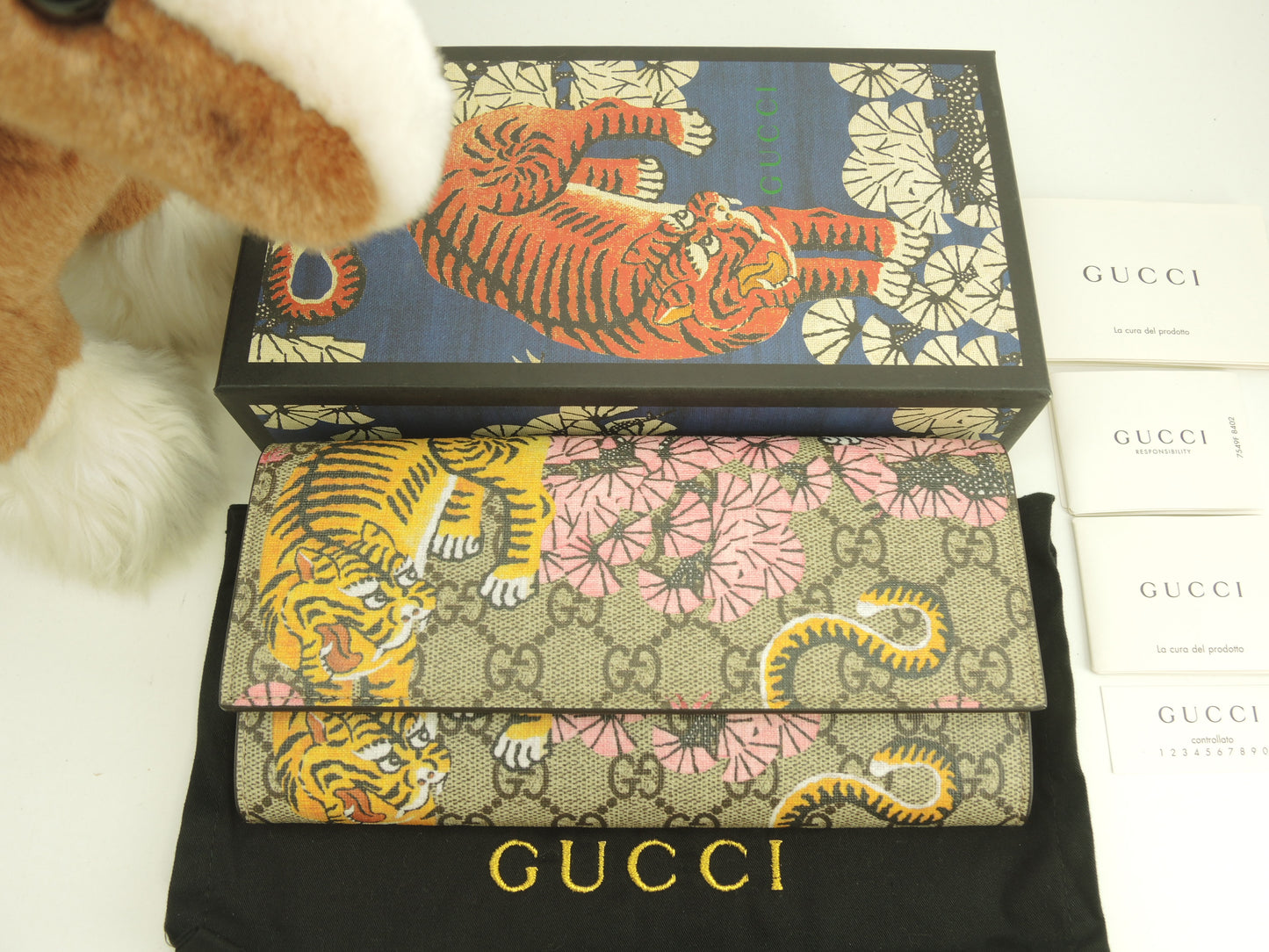 グッチ 2折長財布 クーリエ GGタイガー コンチネンタルロングウォレット 新品@ 20