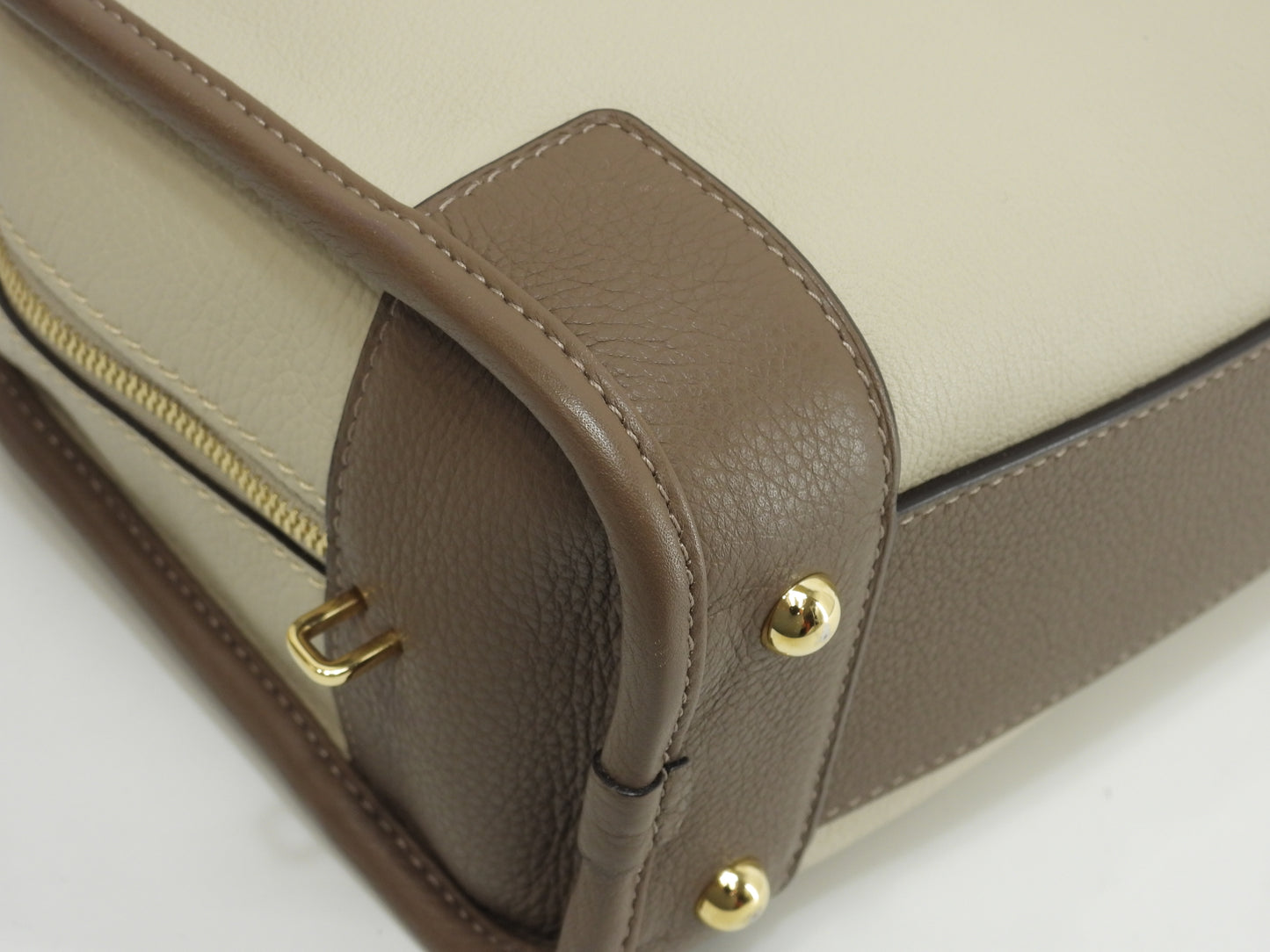 ロエベ s付アマソナ23 レザー グレージュ茶ボルドー ミニハンドバッグ ポシェット 極美品@011507