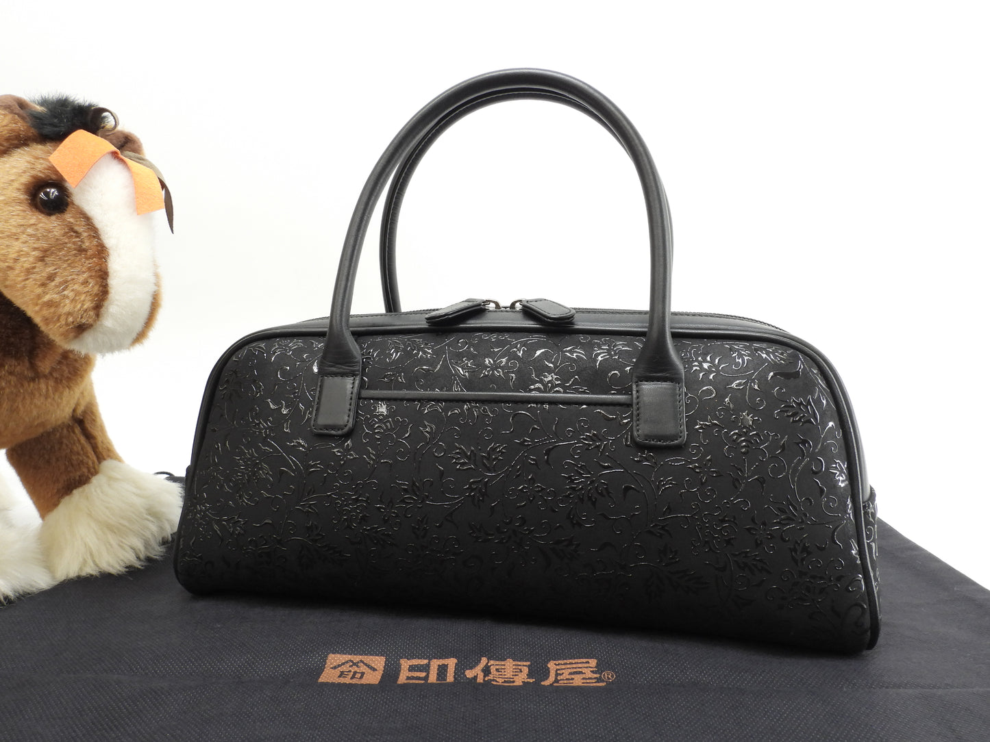 印傳屋 ハンドパック 花唐草 鹿革漆塗黒 トートバッグ 極美品@ 1