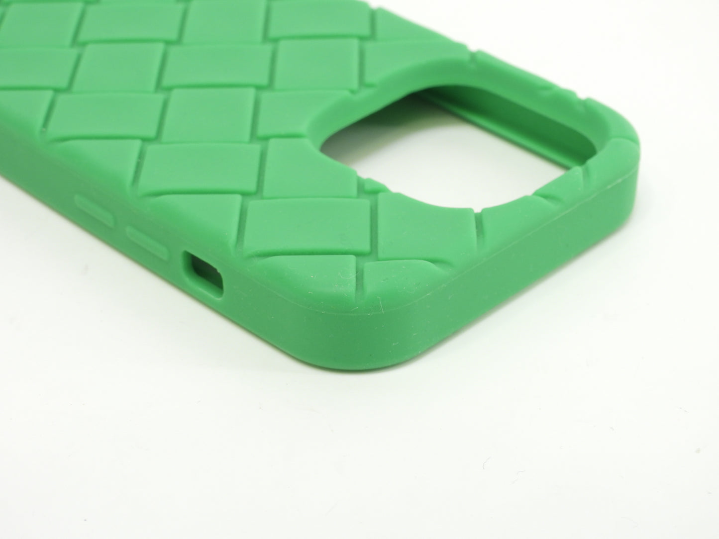 ボッテガヴェネタ s付iphone14Proケース 中イントレチャート シリコン緑 カバー 美品@ 29