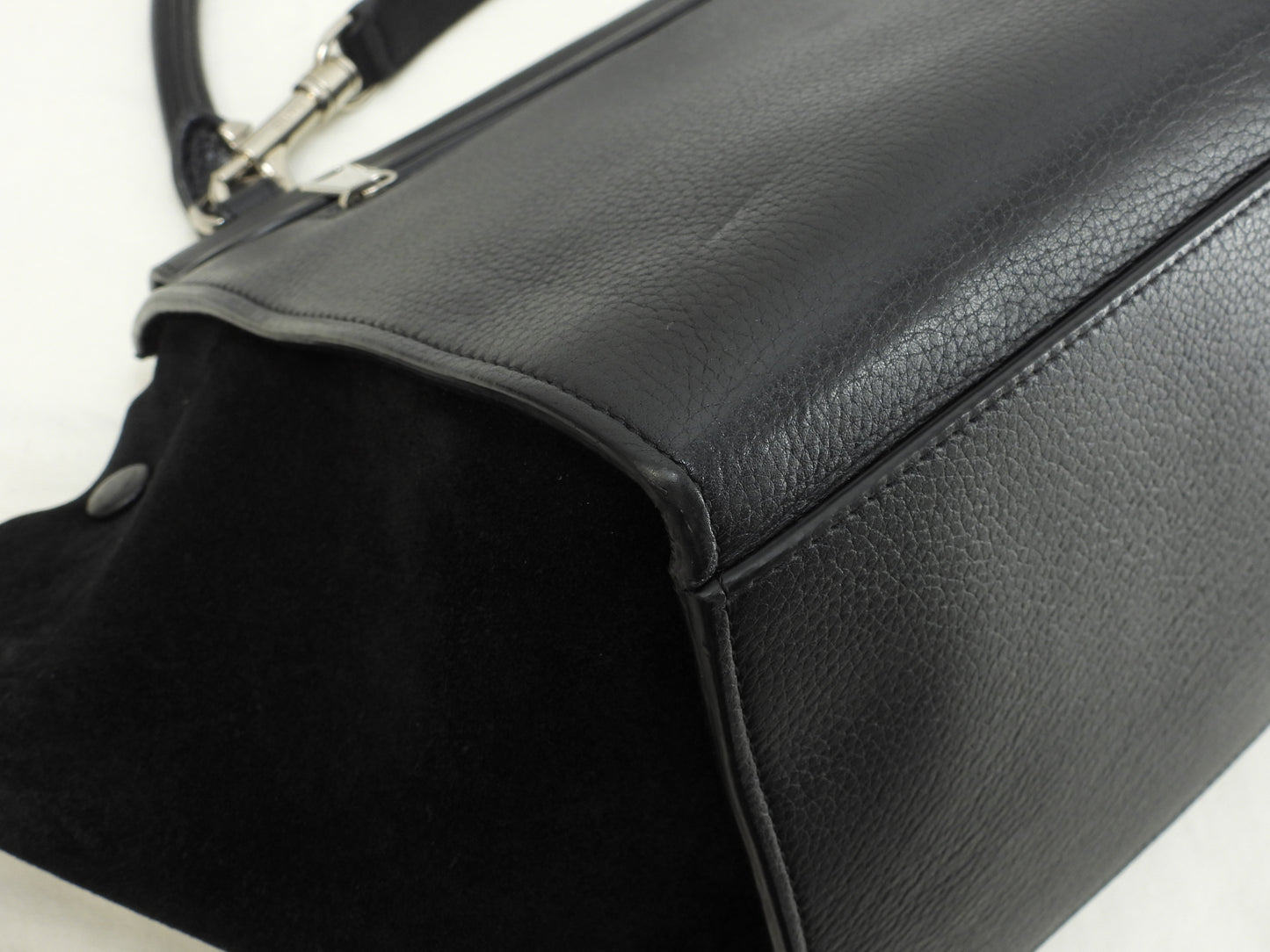 セリーヌ トラペーズ スモール レザー黒 ショルダーストラップ付ハンドバッグ@ 31