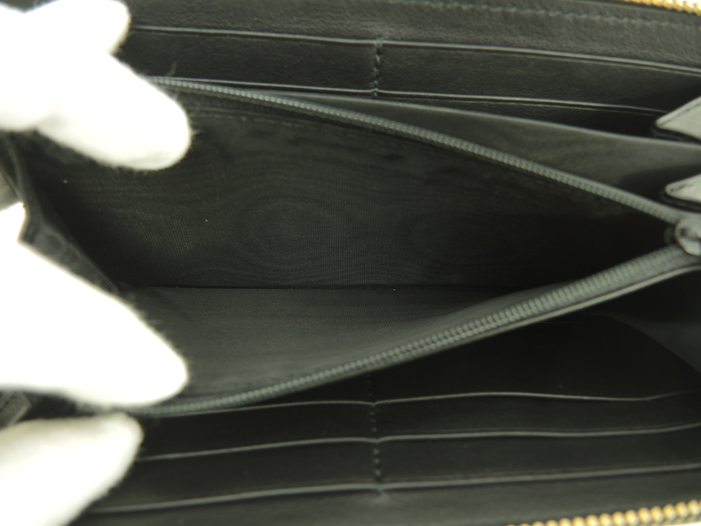 グッチ ロングウォレット シマ レザー黒 GGスプリーム ジップ長財布 未使用@ 30