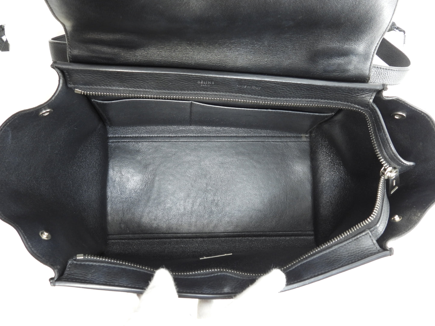 セリーヌ トラペーズ スモール レザー黒 ショルダーストラップ付ハンドバッグ@ 31