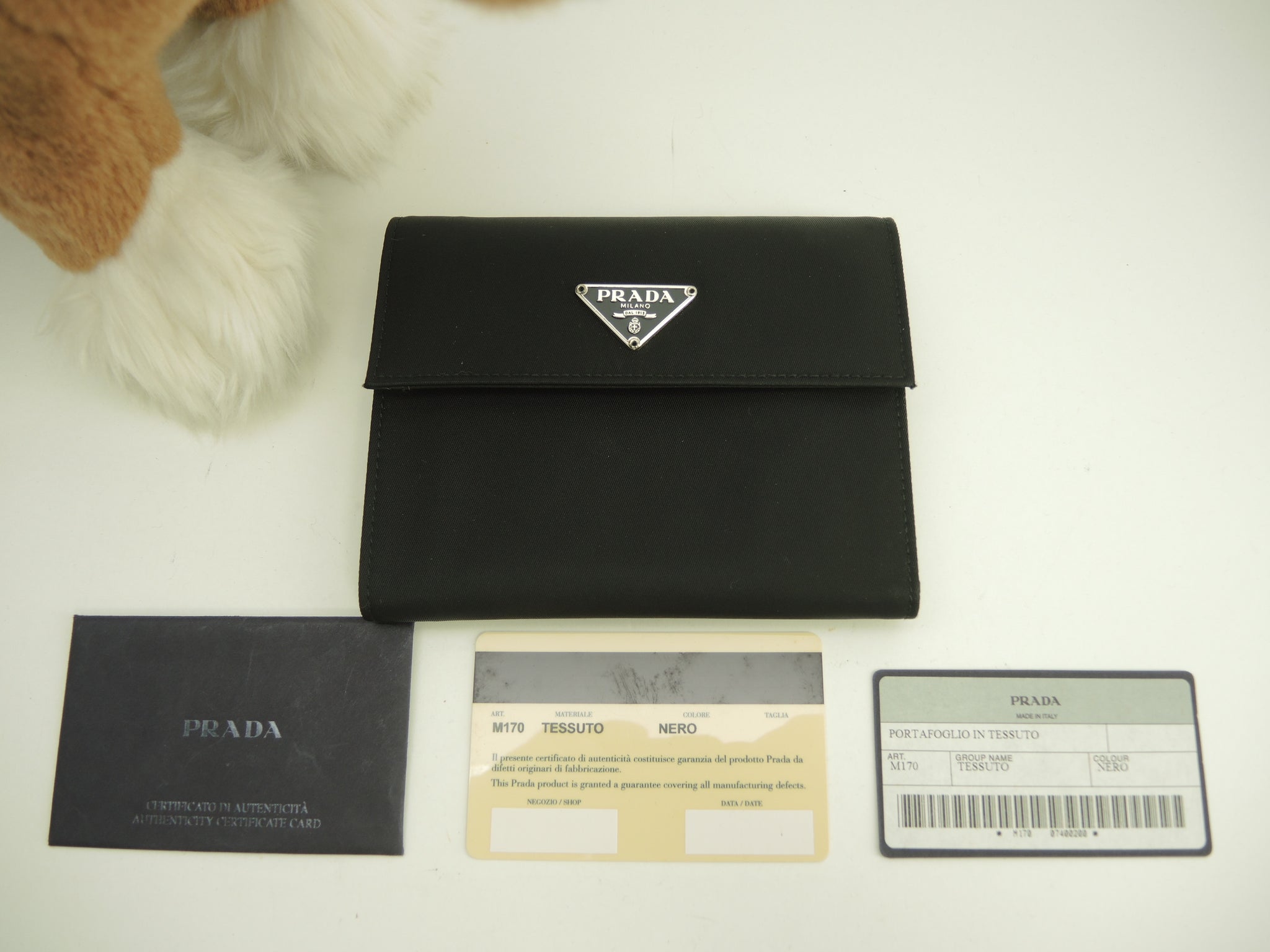 【良品✨】PRADA プラダ　コンパクトウォレット　二つ折り財布　nero 黒 プラダ PRADA PRADA 二つ折り財布 2ML049 QHH ミニ財布 （F0002