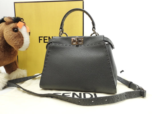 フェンディ ピーカブー アイコニックエッセンシャリー セレリアレザー濃灰 ミニハンドバッグ ポシェット 極美品@ 2