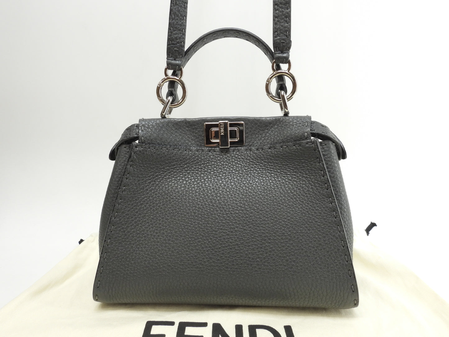 フェンディ ピーカブー アイコニックエッセンシャリー セレリアレザー濃灰 ミニハンドバッグ ポシェット 極美品@ 2