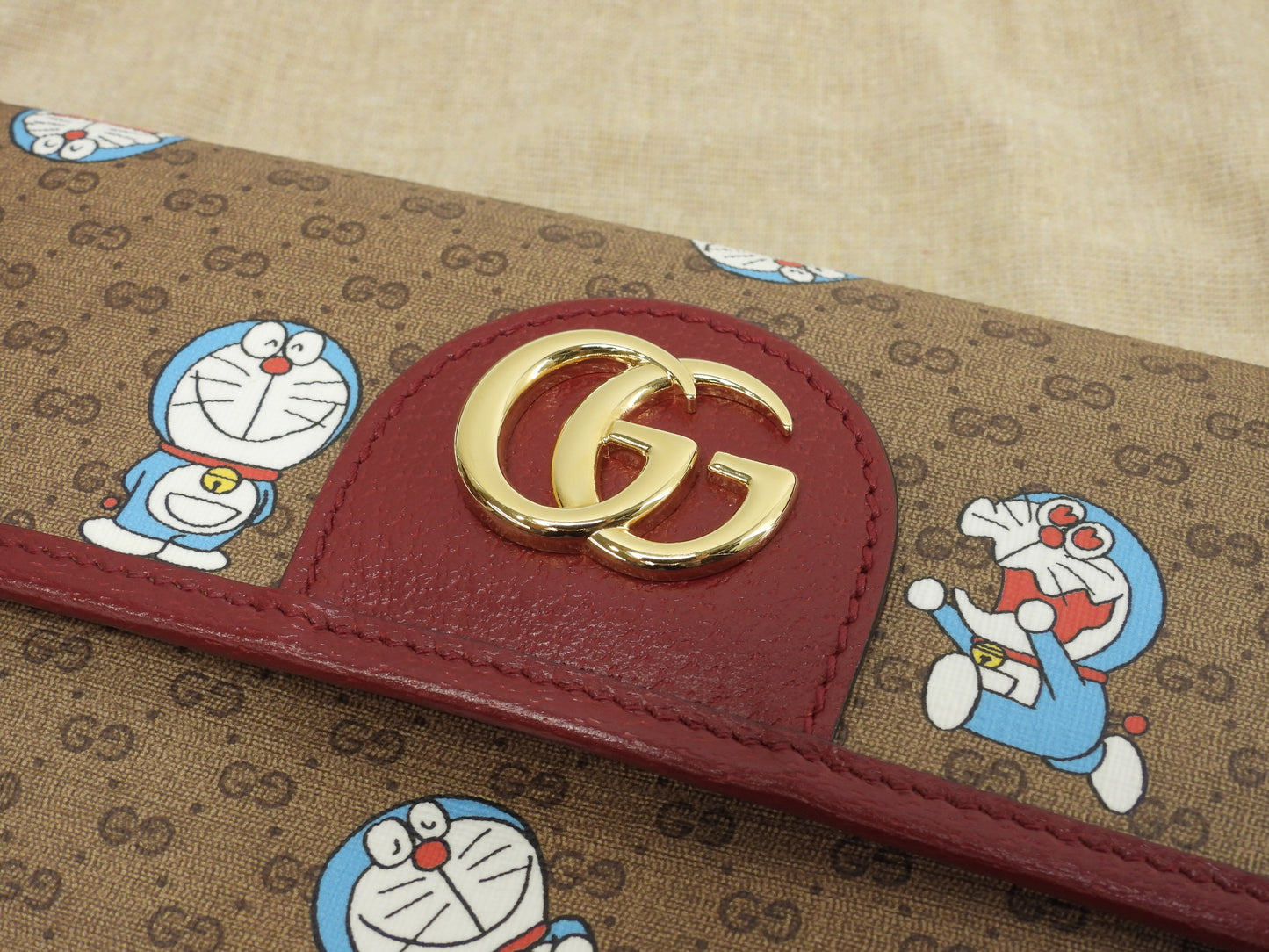 グッチ ベルトバッグ ドラえもん マイクロGG茶赤 ボディバッグ 四角 未使用@ 12