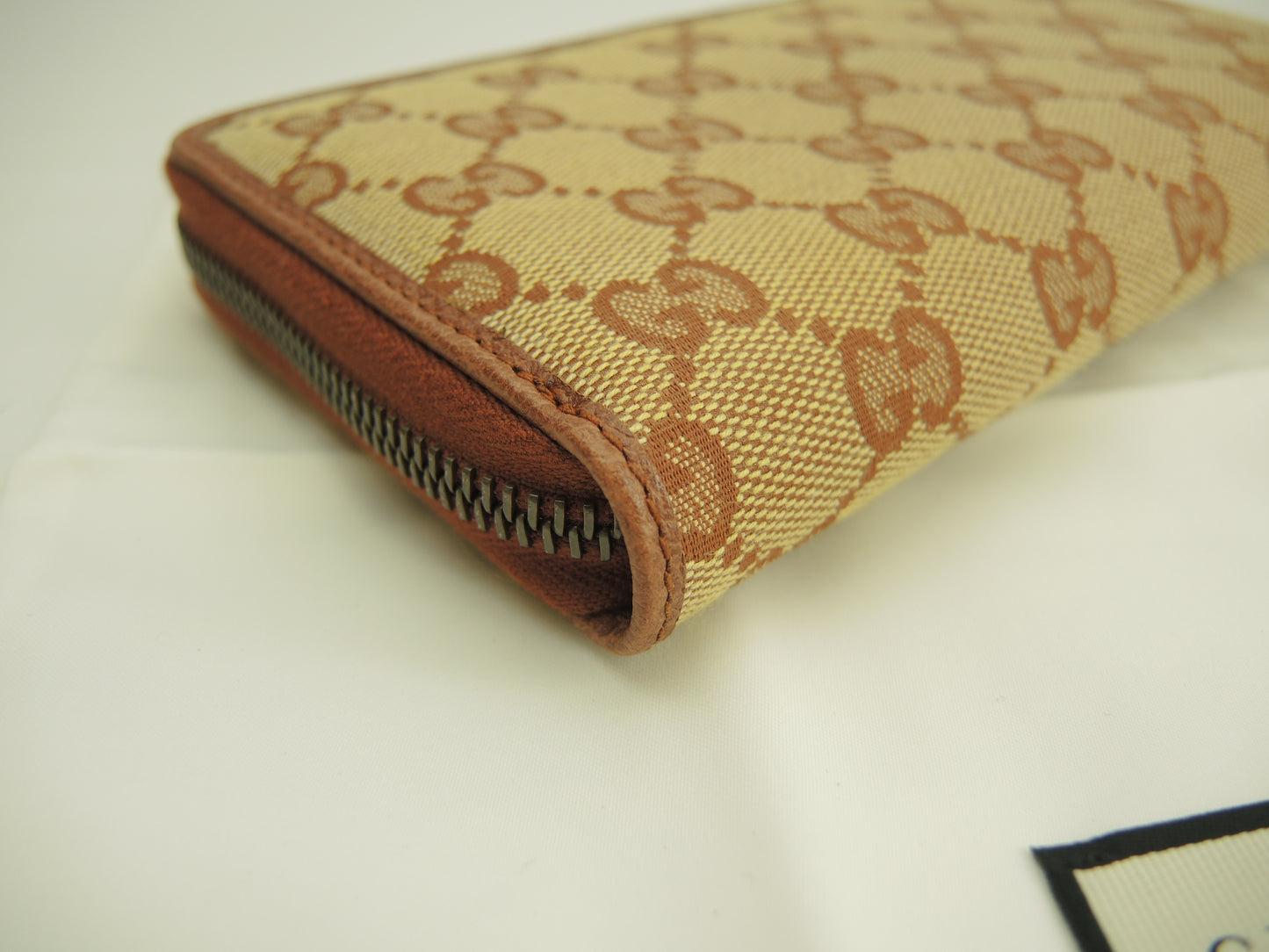 グッチ ロングウォレット ヤンキース GGスプリーム茶 ジップ長財布 新品@ 4