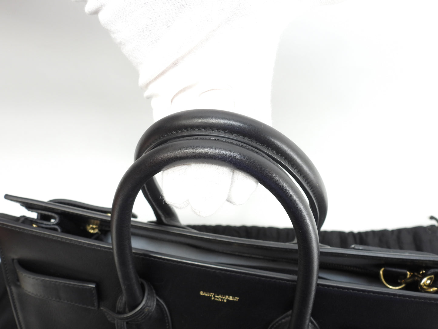 サンローラン サックドジュール スムースレザー 黒 トートバッグ ハンドバッグ YSL 美品@VLR324823-1013 2