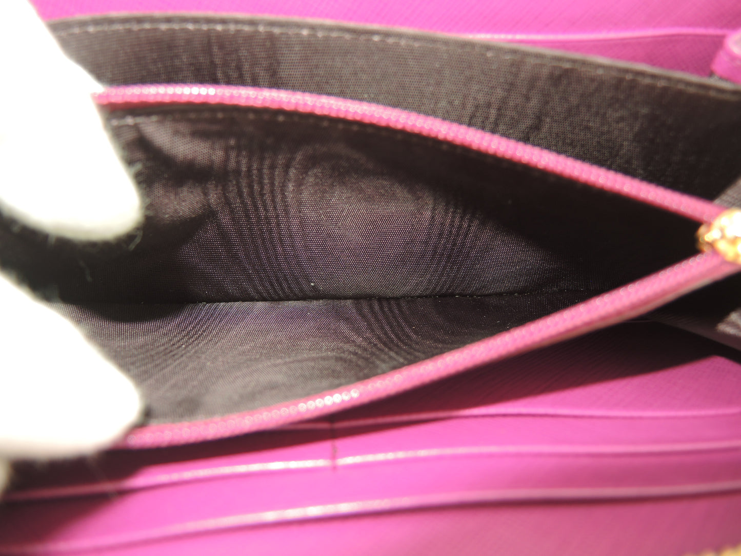 サルヴァトーレフェラガモ ロングウォレット ガンチーニ レザー緑 長財布 未使用@ 22