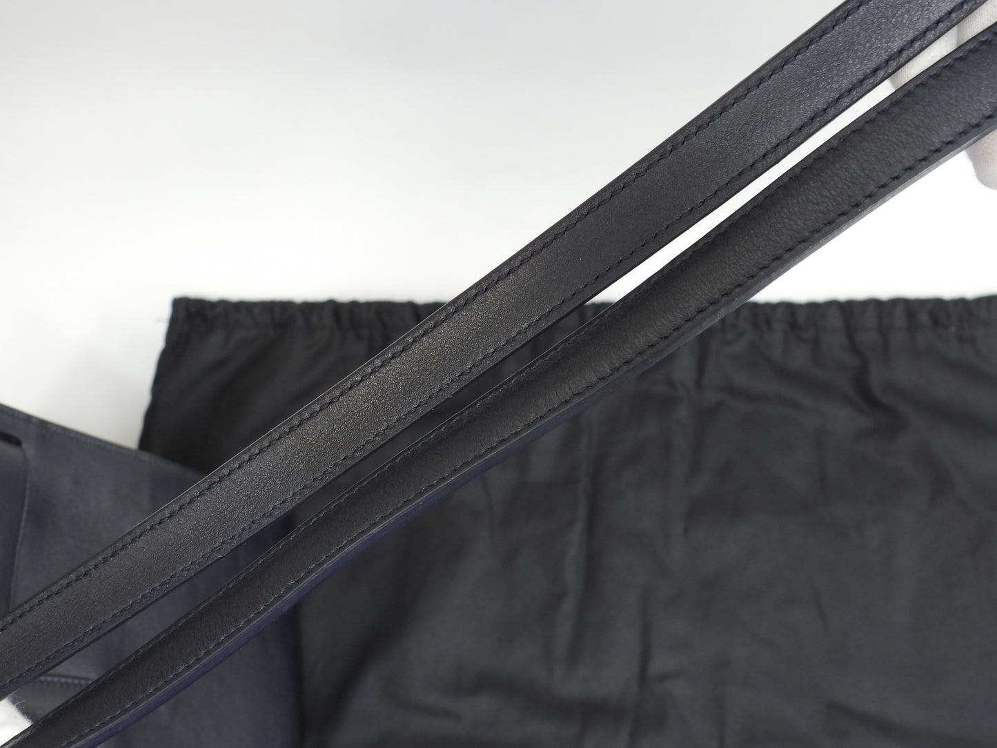 サンローラン サックドジュール YSL レザー濃紺 トートバッグ ハンドバッグ 美品@ 90