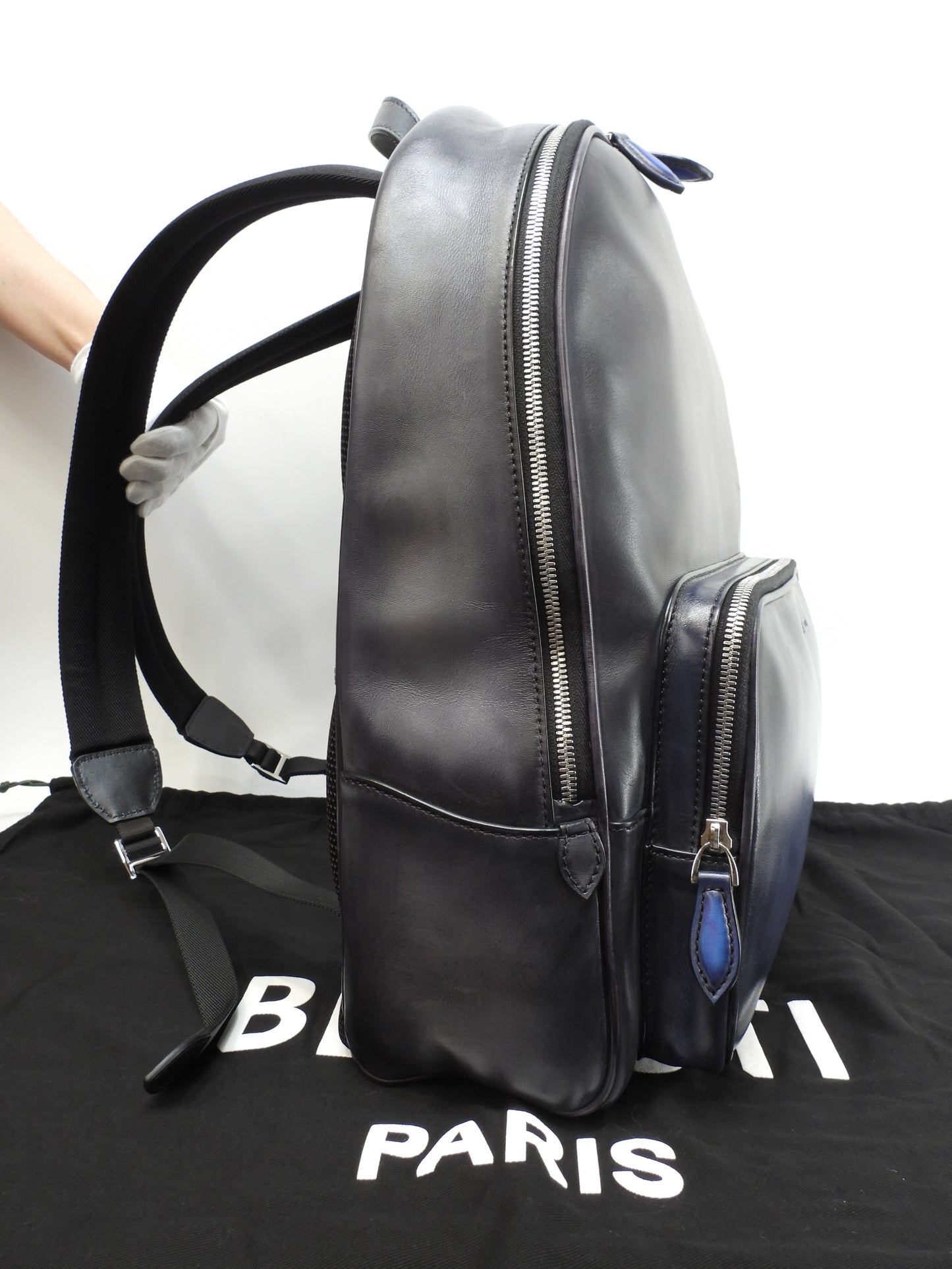 ベルルッティ バックパック タイムオフ レザー紺黒 カリグラフィ リュックサック 極美品@C0262