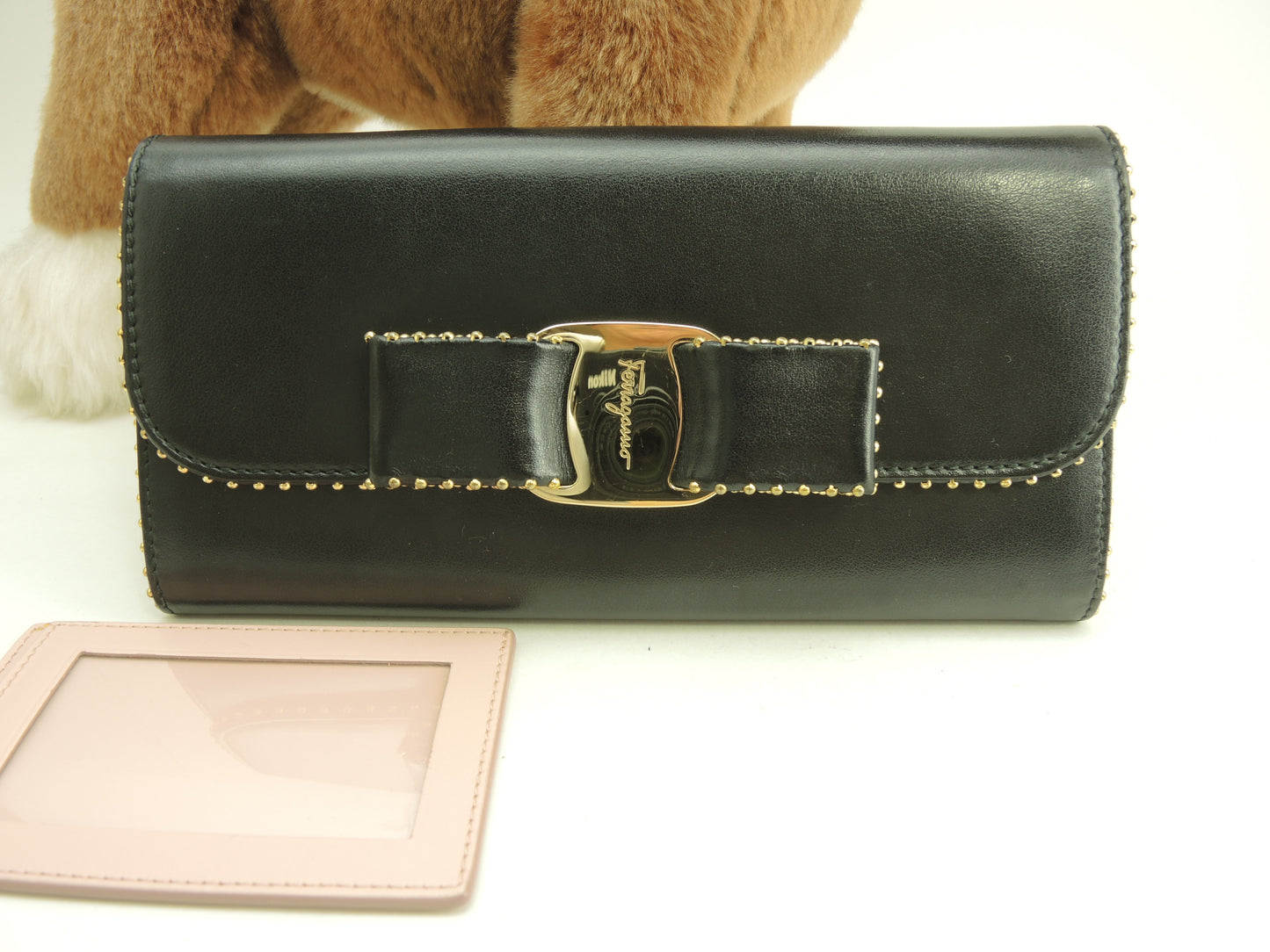 サルヴァトーレフェラガモ ロングウォレット ヴァラリボン レザー黒 2折長財布 美品@JP-22-D312