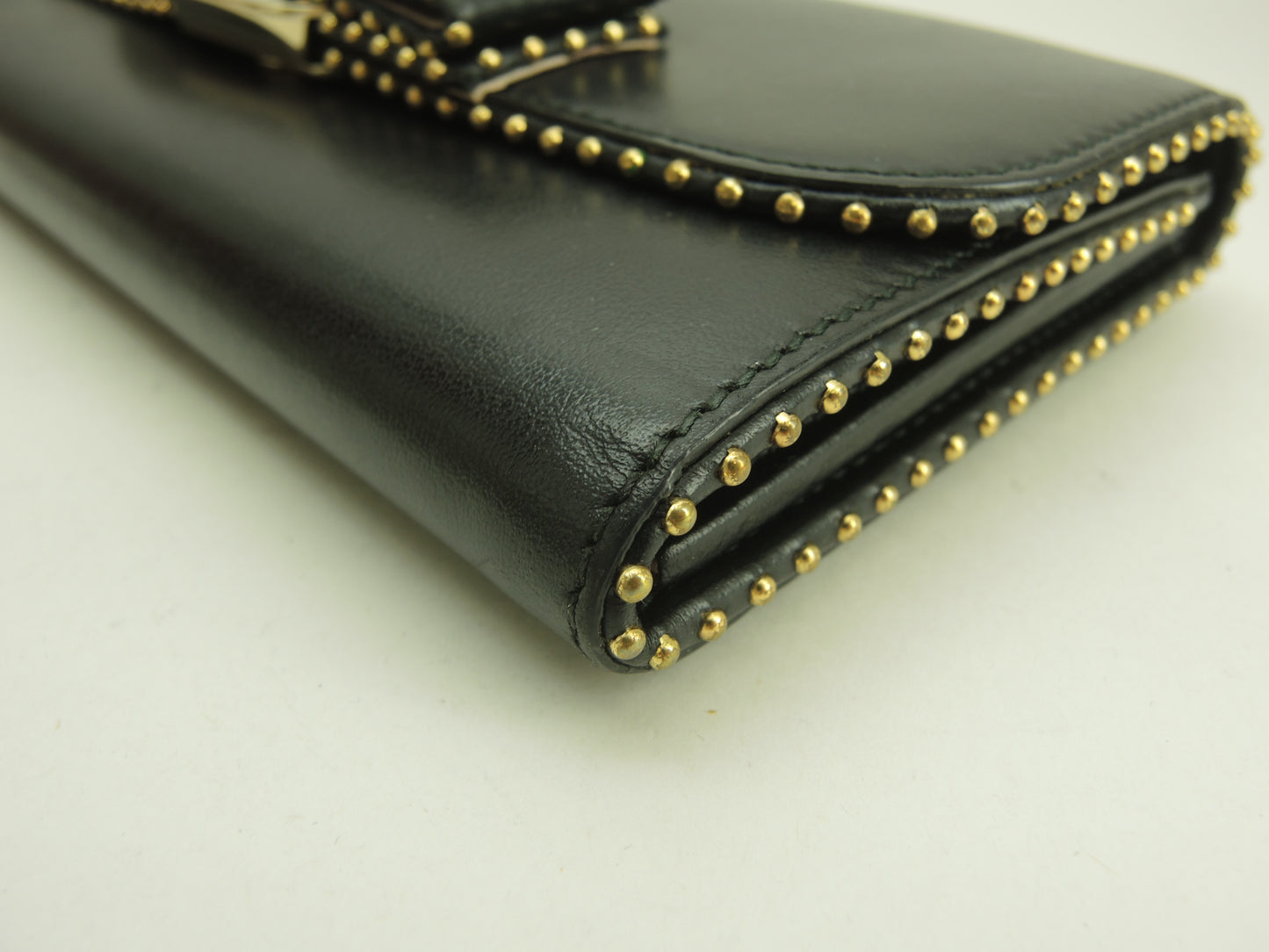 サルヴァトーレフェラガモ ロングウォレット ヴァラリボン レザー黒 2折長財布 美品@JP-22-D312